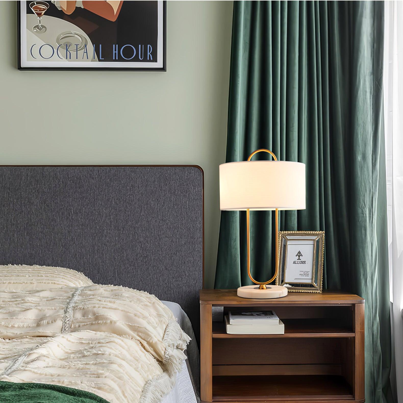 Valnesso Table Lamp