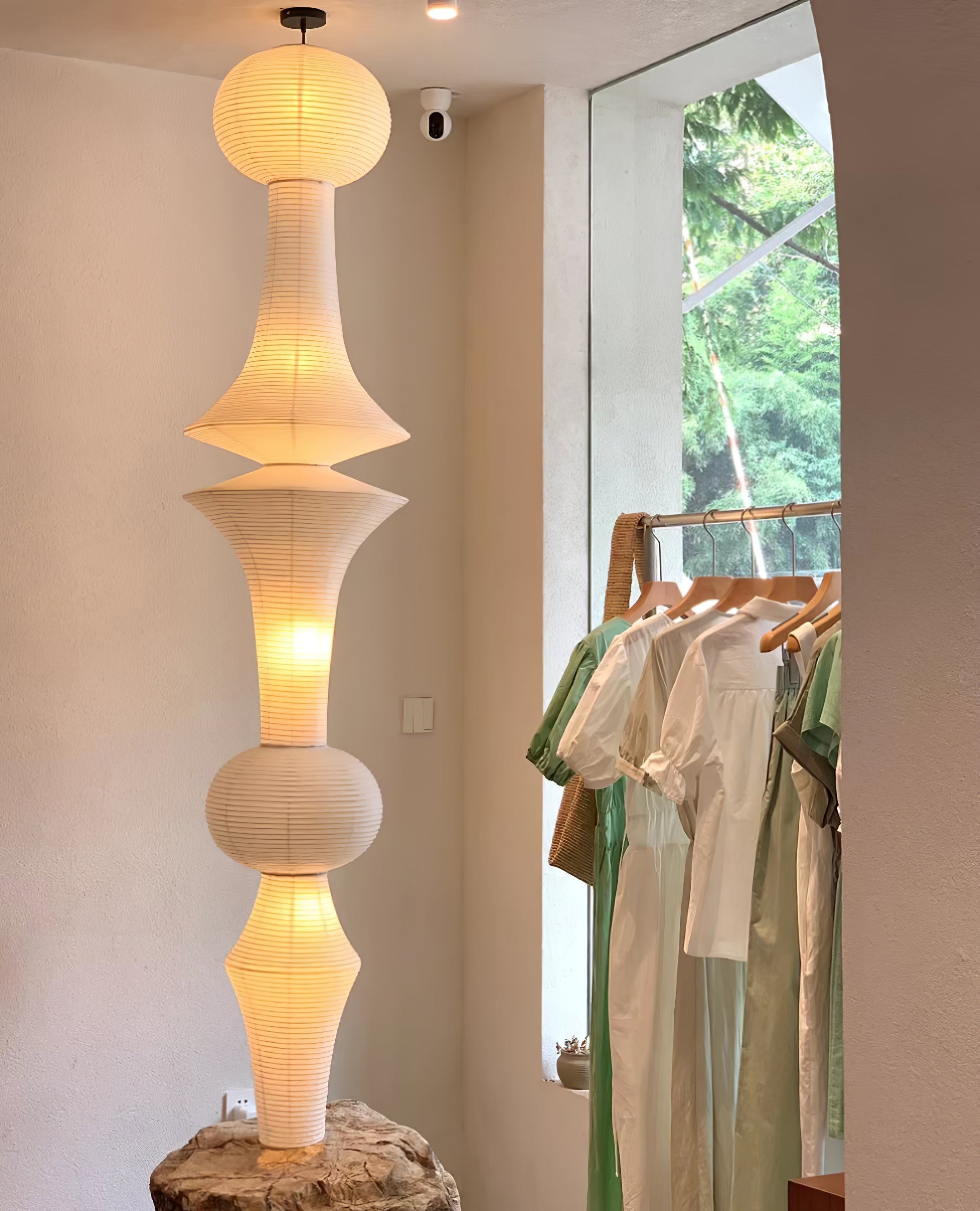 Dunioa Pendant Light