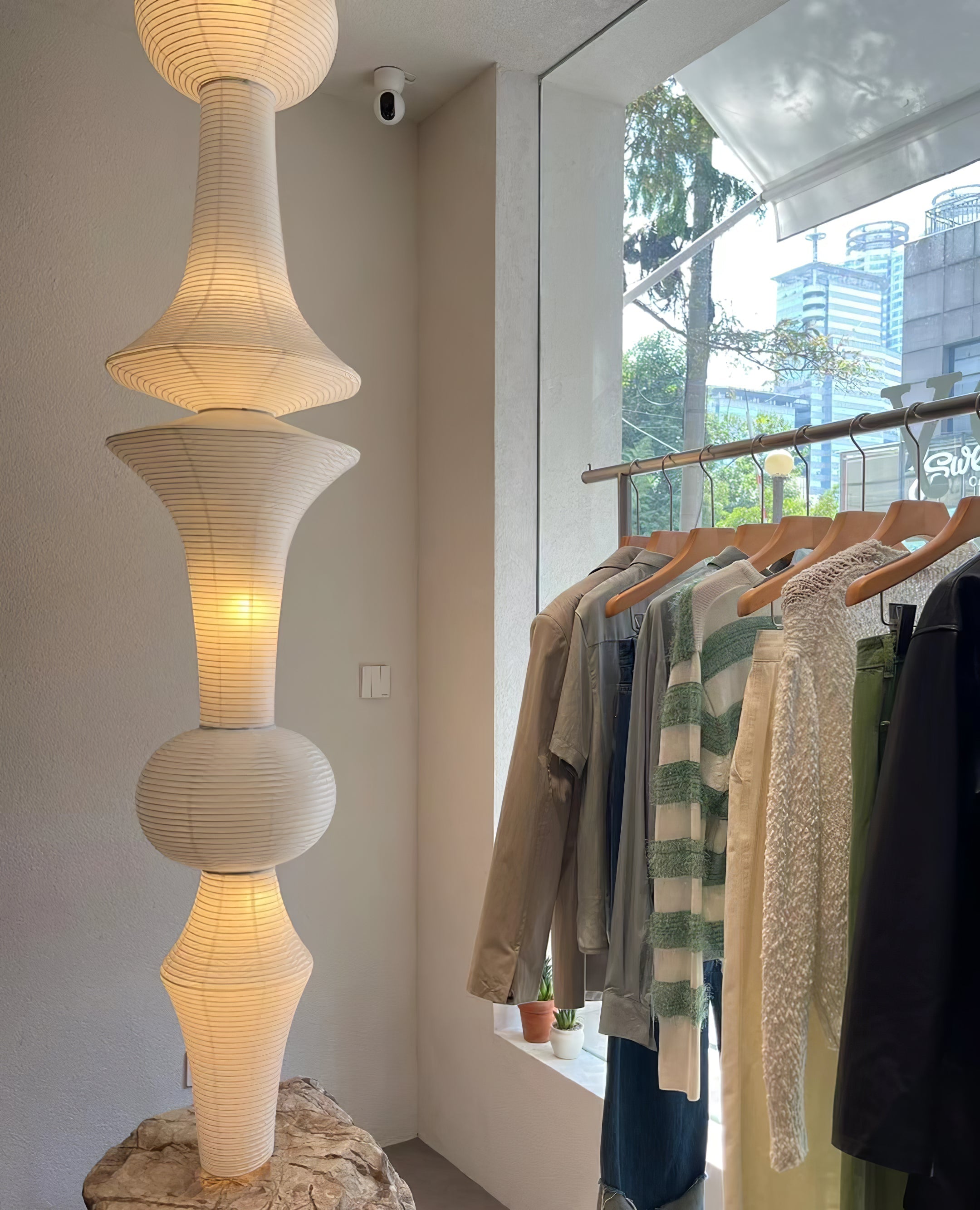 Dunioa Pendant Light