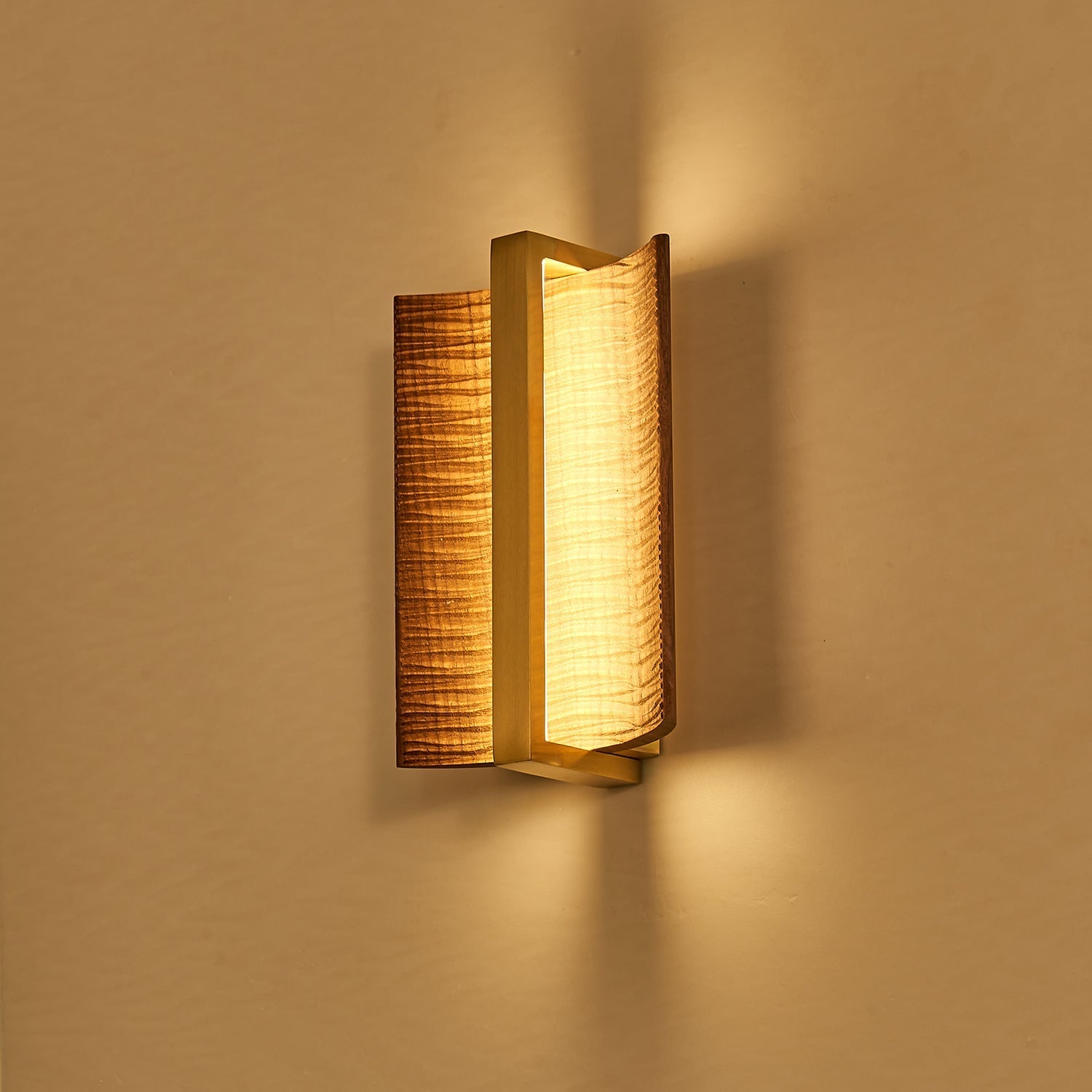 Wiselpo Wall Light
