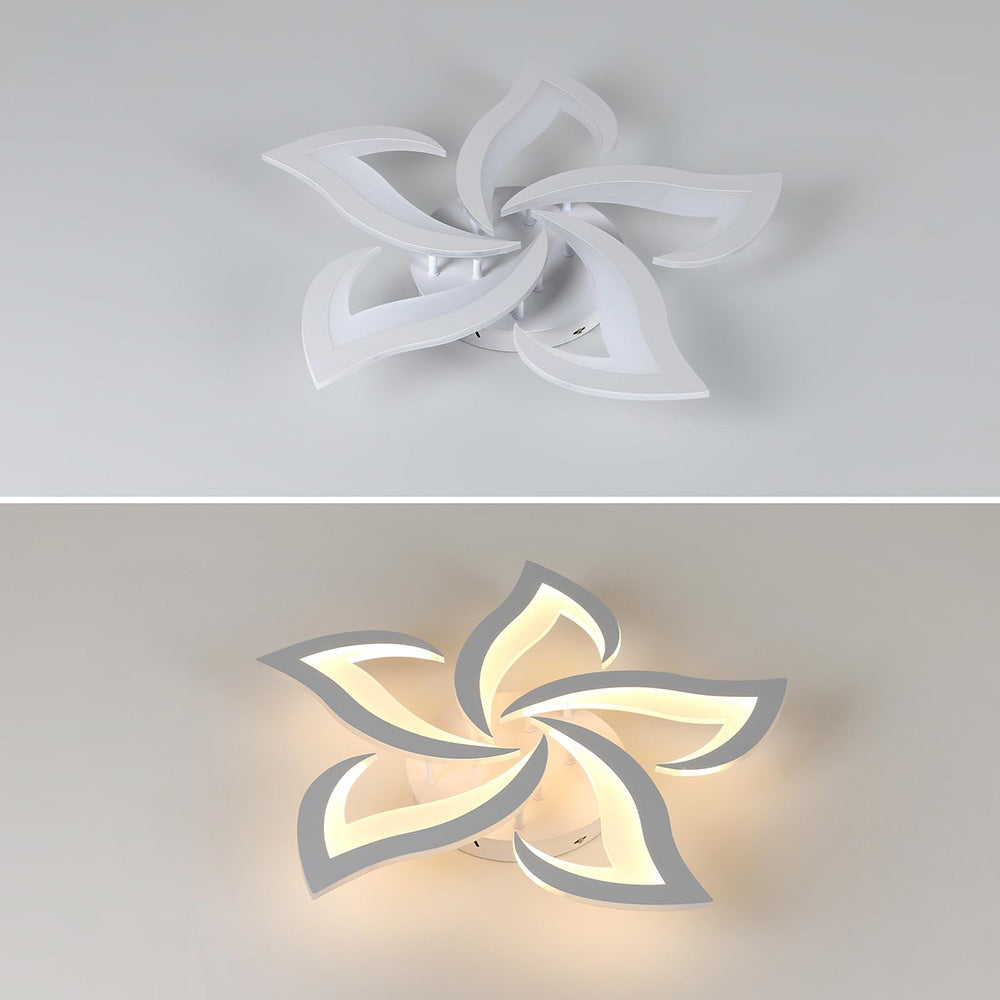 Lovela Flower Ceiling Light