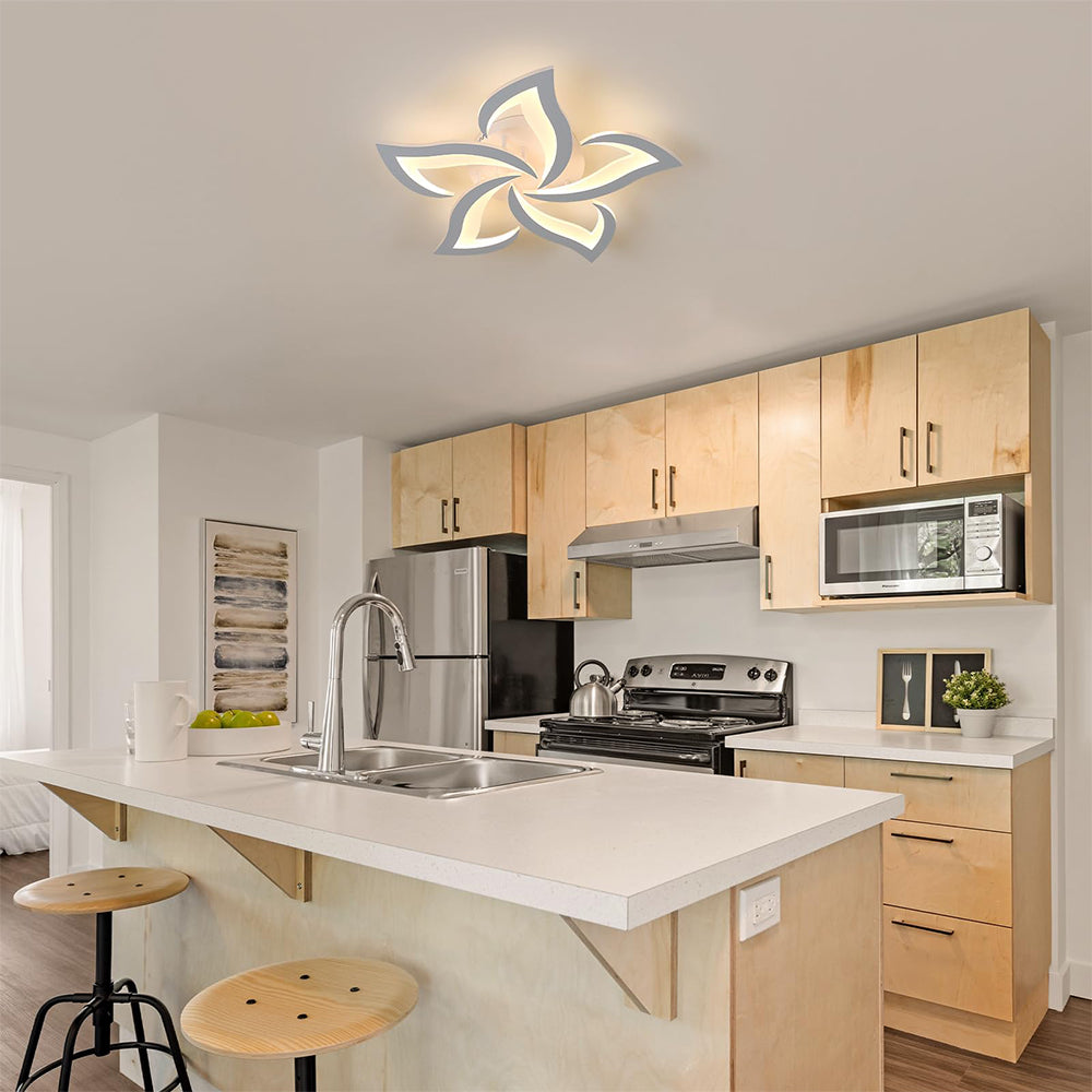Lovela Flower Ceiling Light