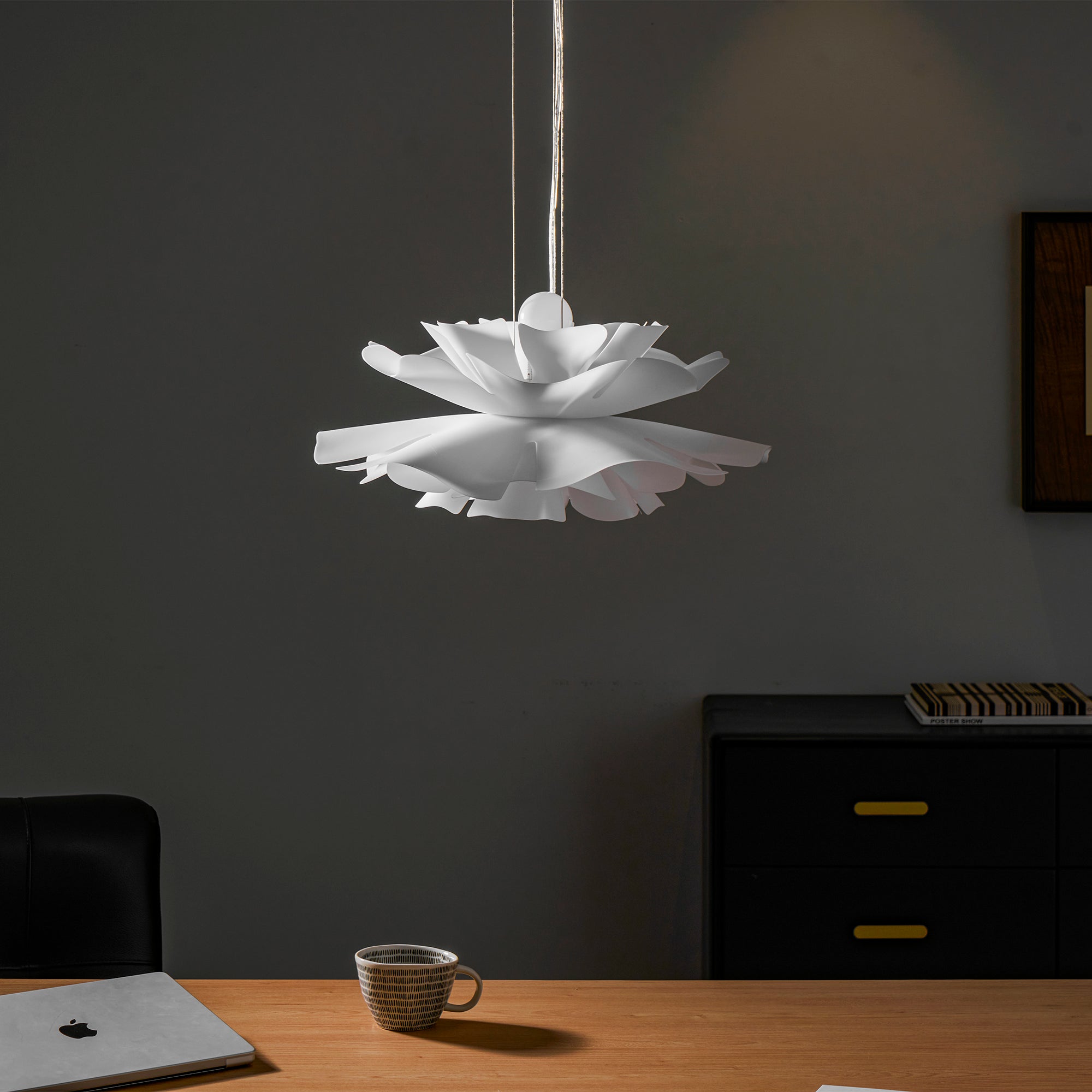 Aldale Lotus Pendant Light