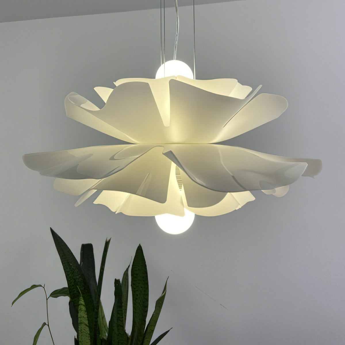 Aldale Lotus Pendant Light