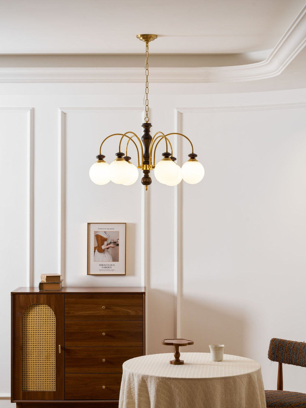 Briioar Classic Chandelier
