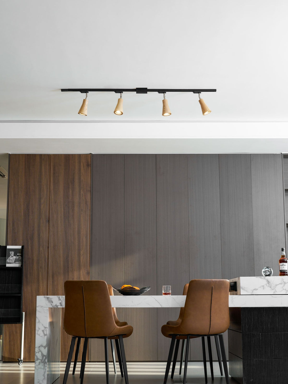 Mooren Track Ceiling Light