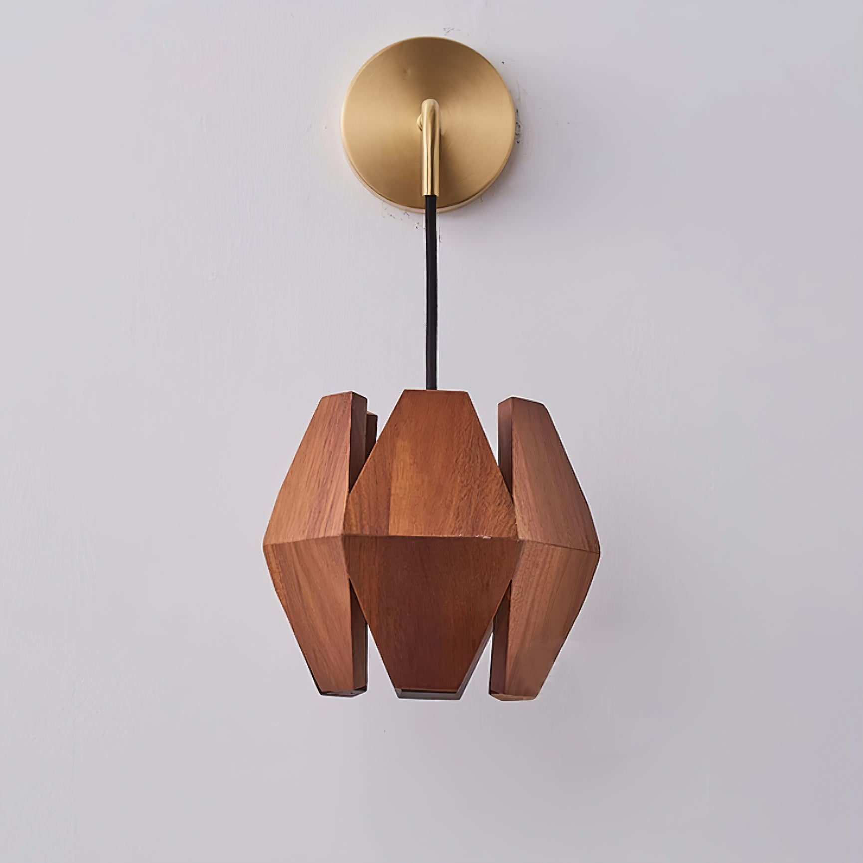 Lumarro Wall Light
