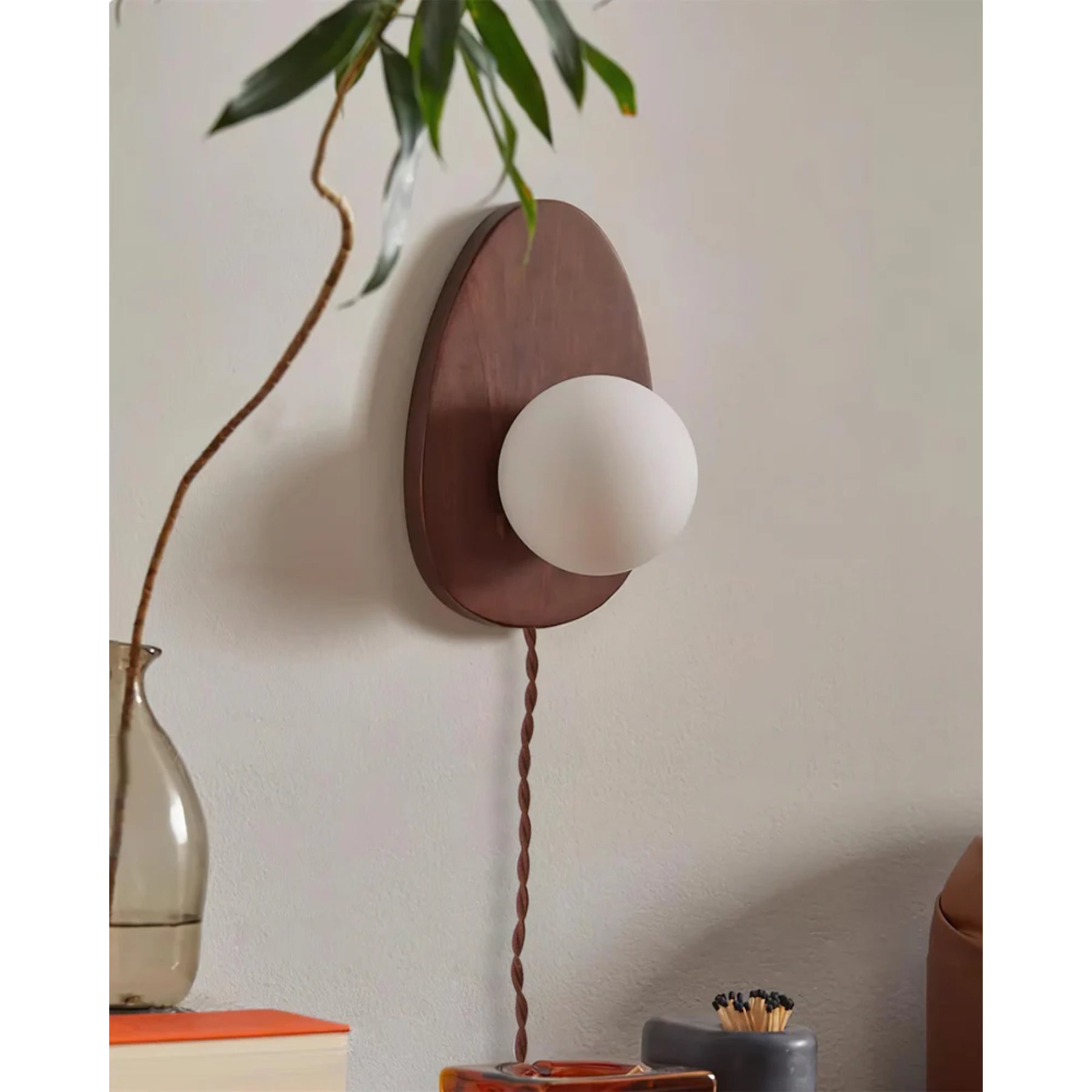 Orrivo Wall Light