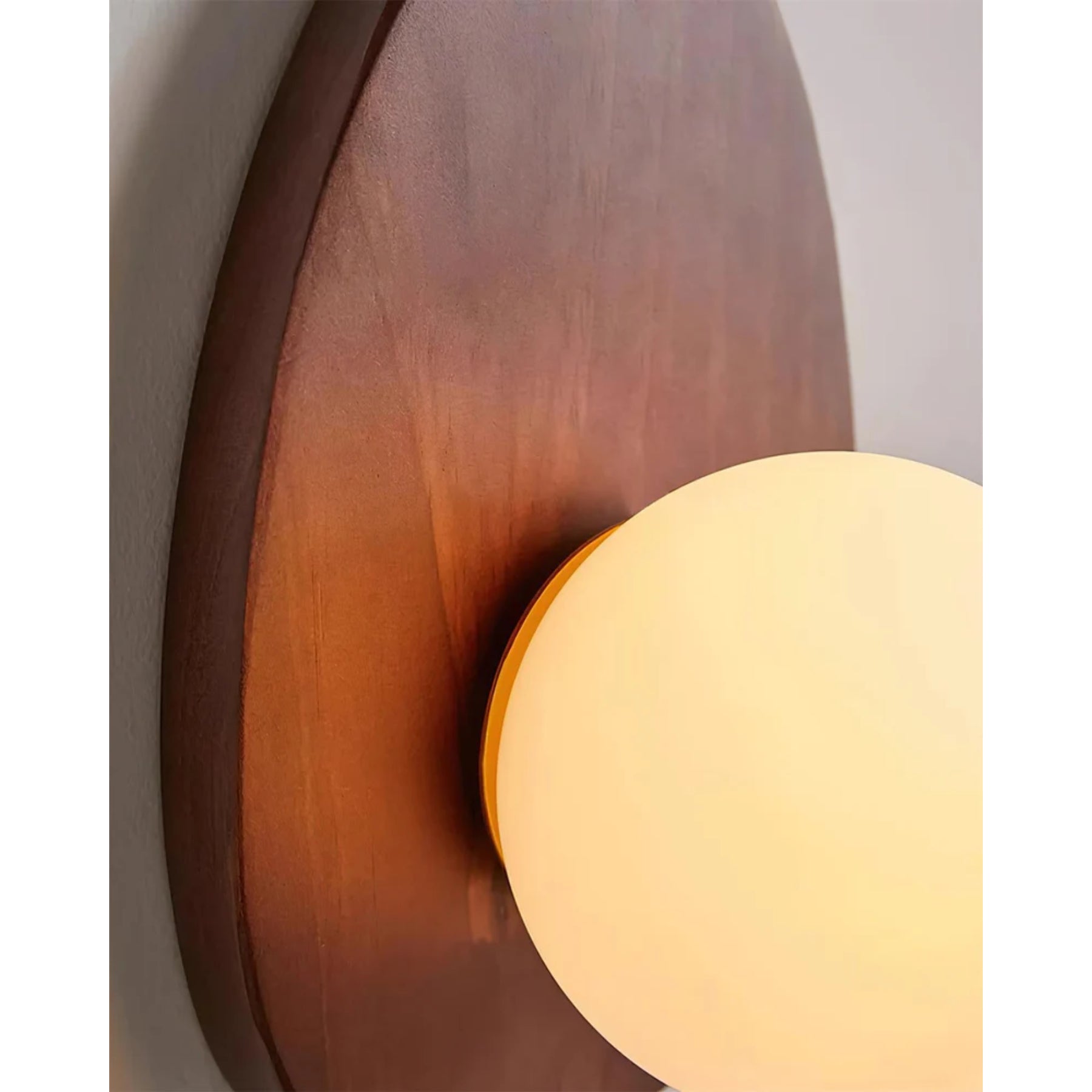 Orrivo Wall Light