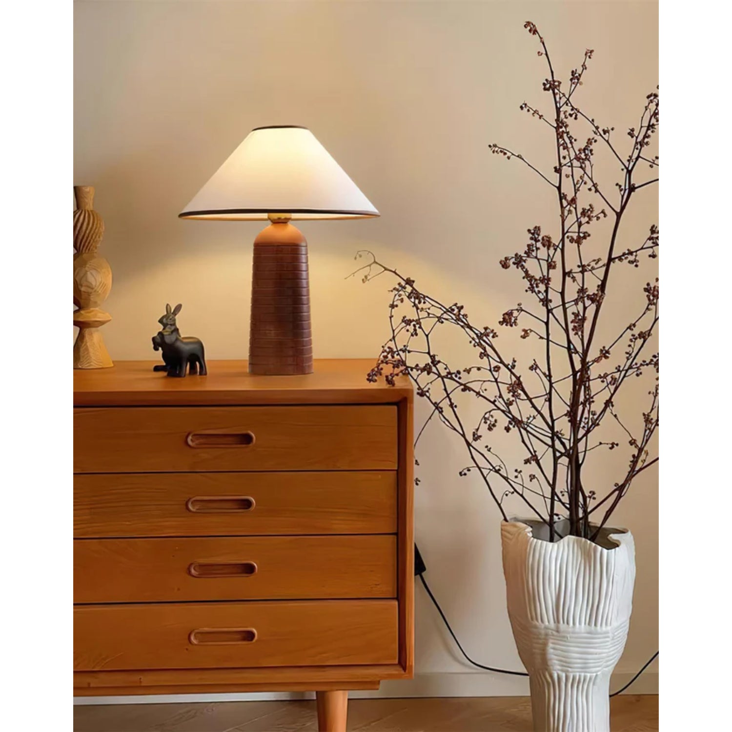 Zarismo Table Lamp