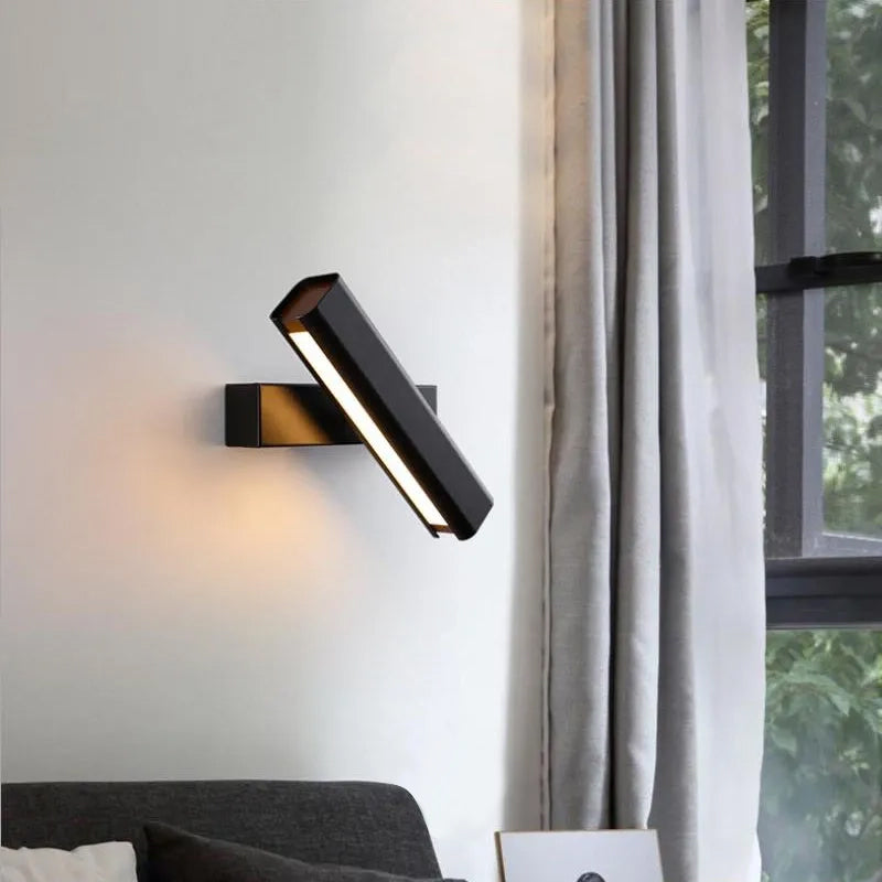 Moby Wall Light