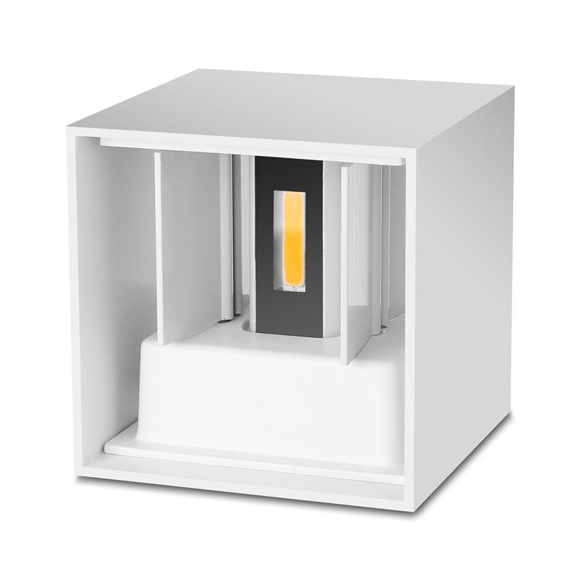 Tavey Outdoor Wall Light