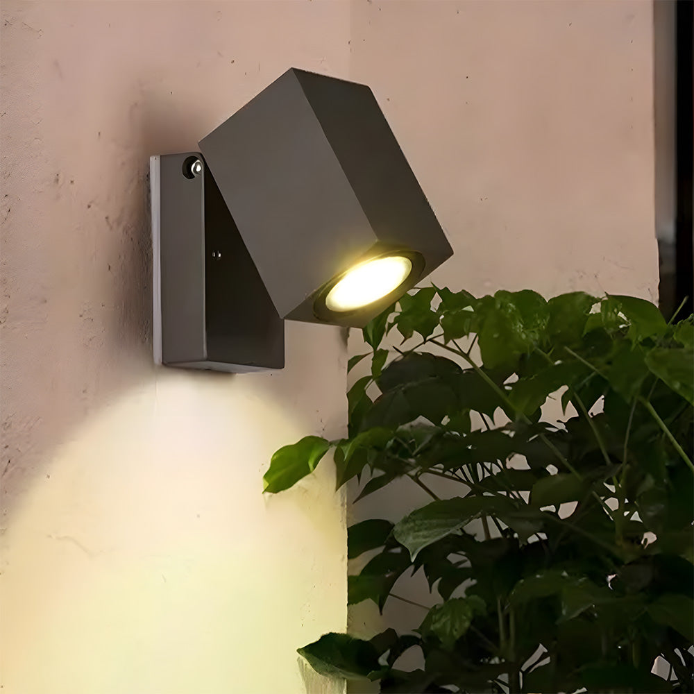 Celvano Outdoor Wall Light