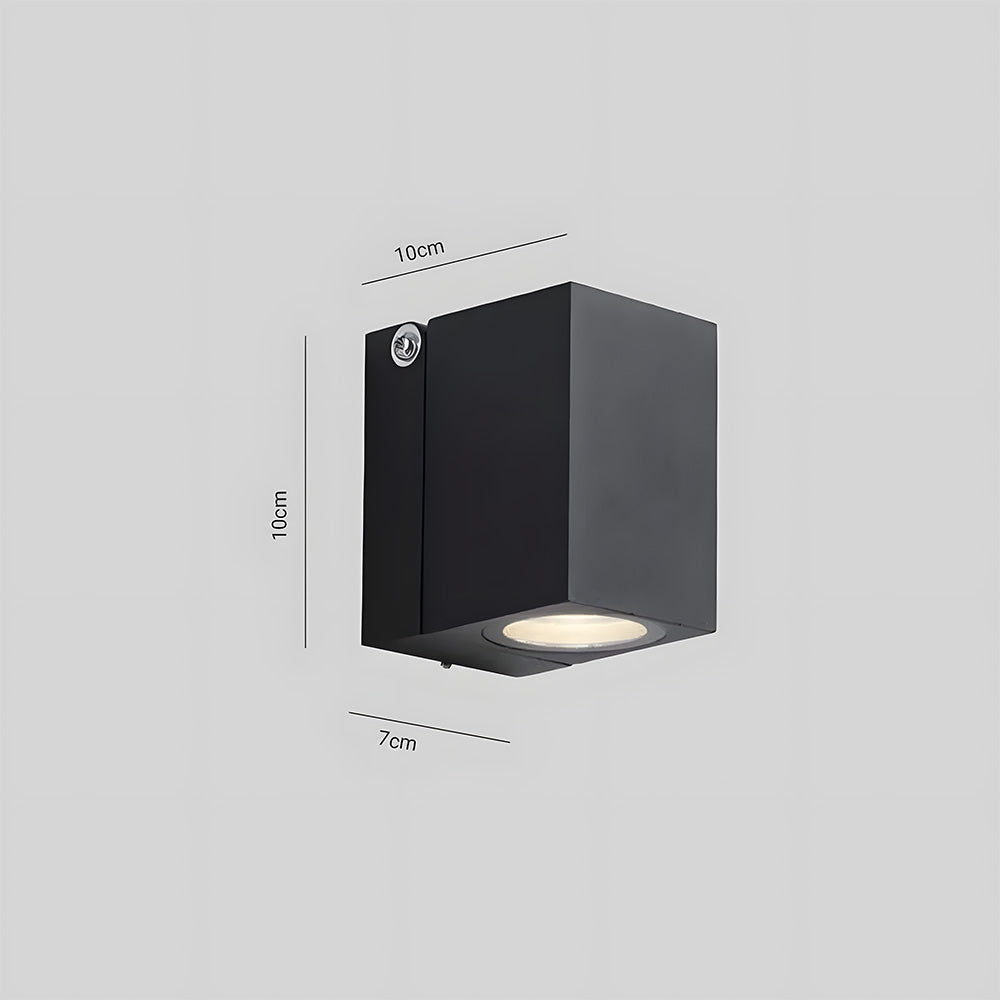 Celvano Outdoor Wall Light