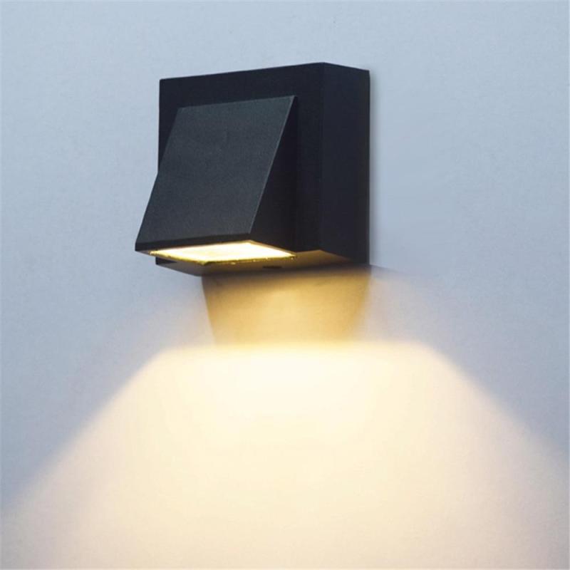 Merron Outdoor Wall Light