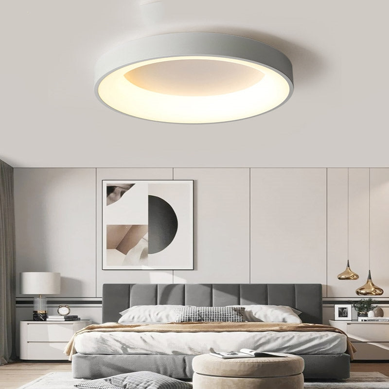 Ismon Ceiling Light