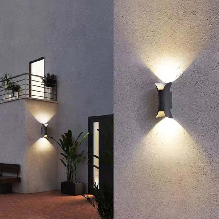 Otton Wall Light