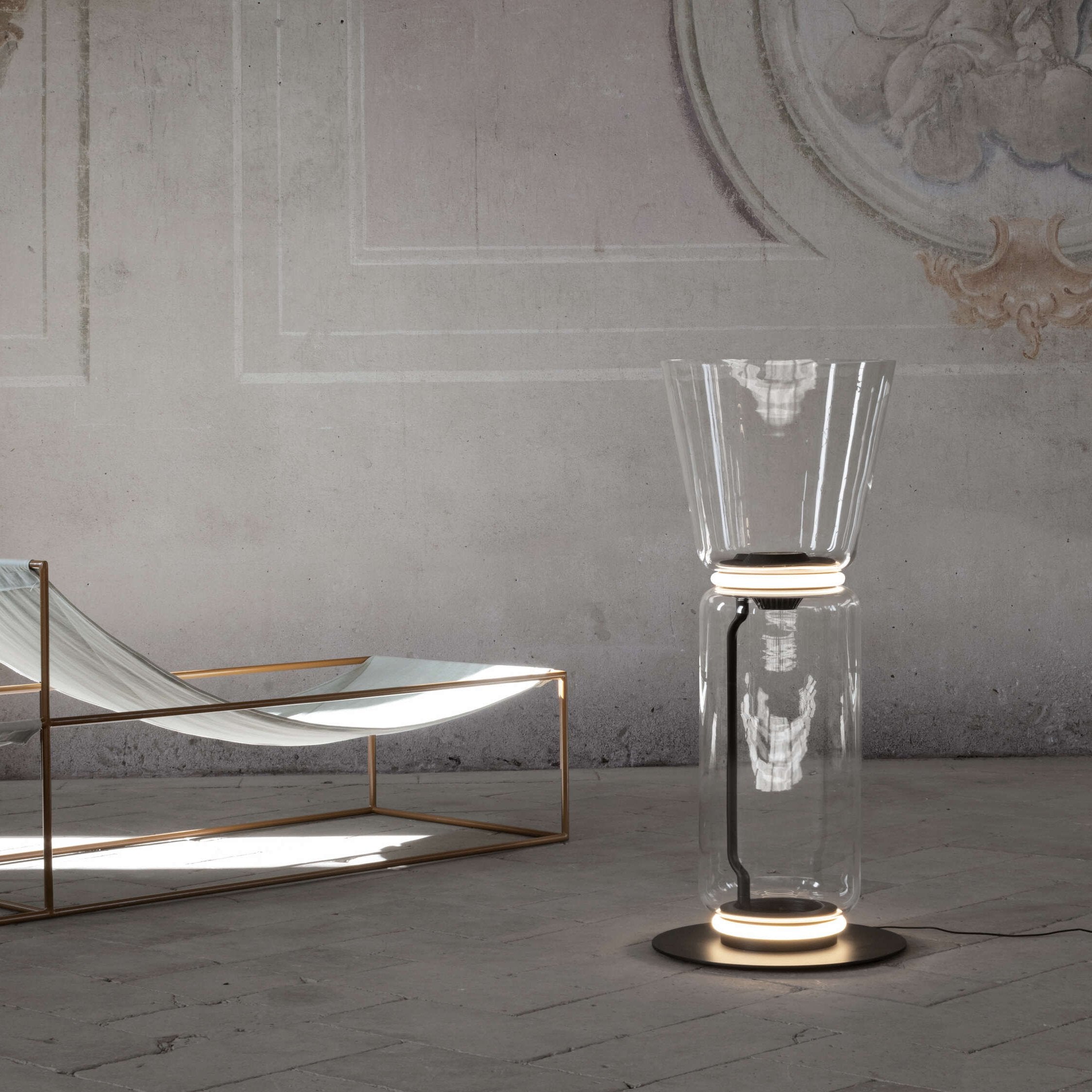 Teyylino Cylindrical Glass Floor Lamp