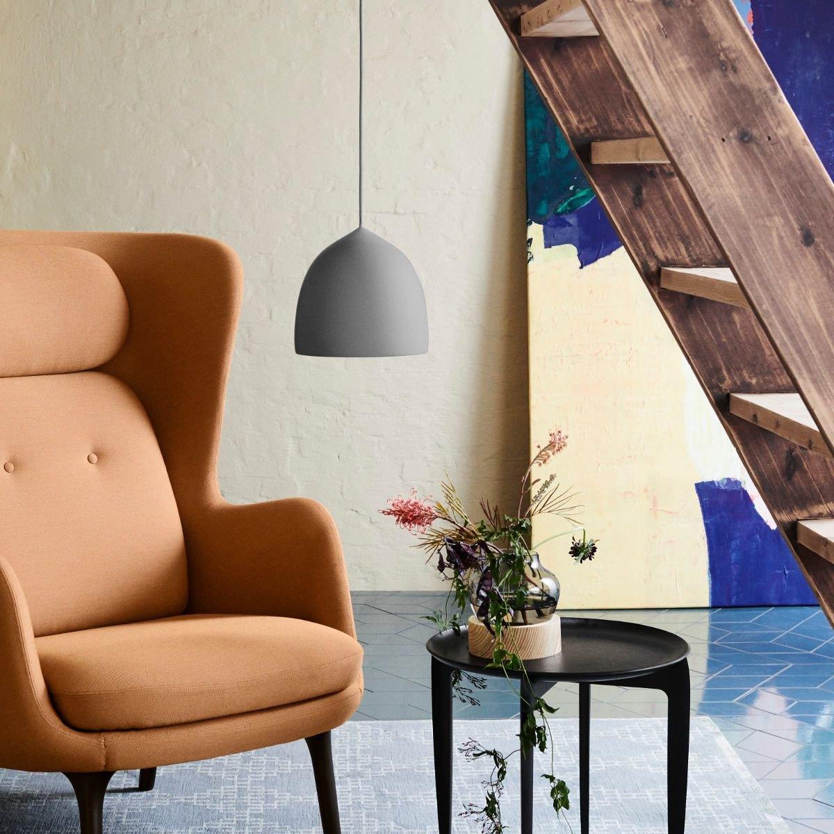 Avira Pendant Light