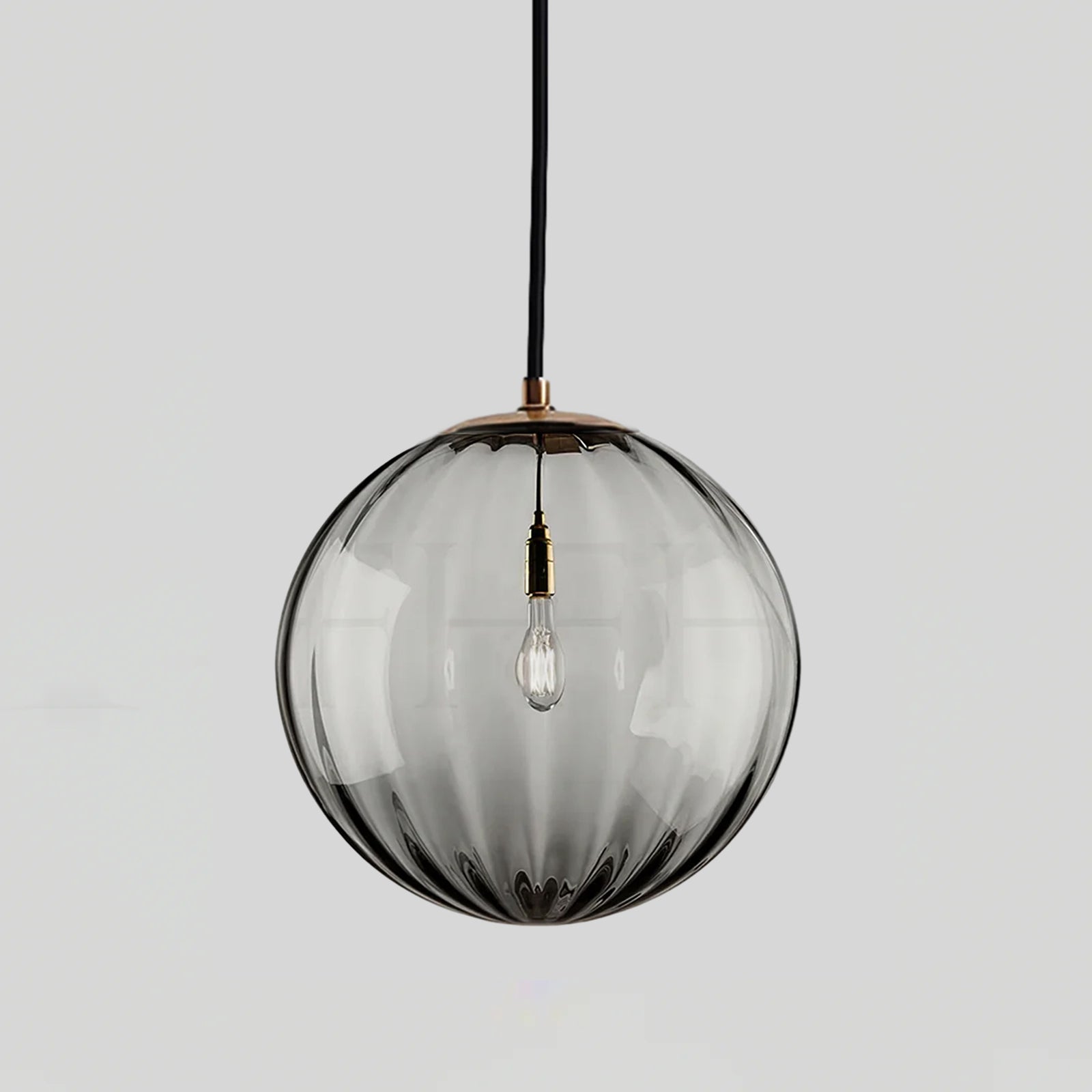 Poala Pendant Light