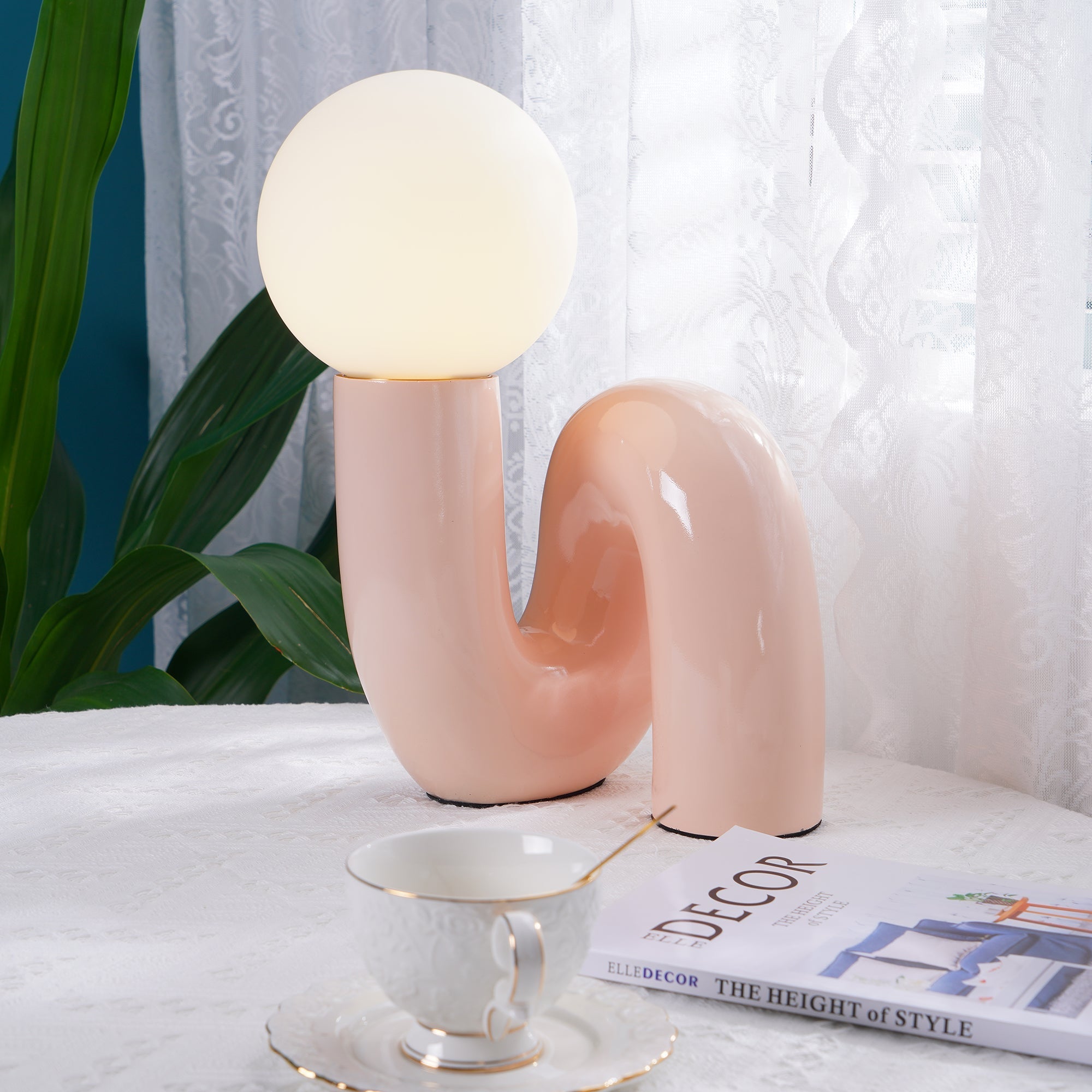 Ellfordia Spiral Table Lamp