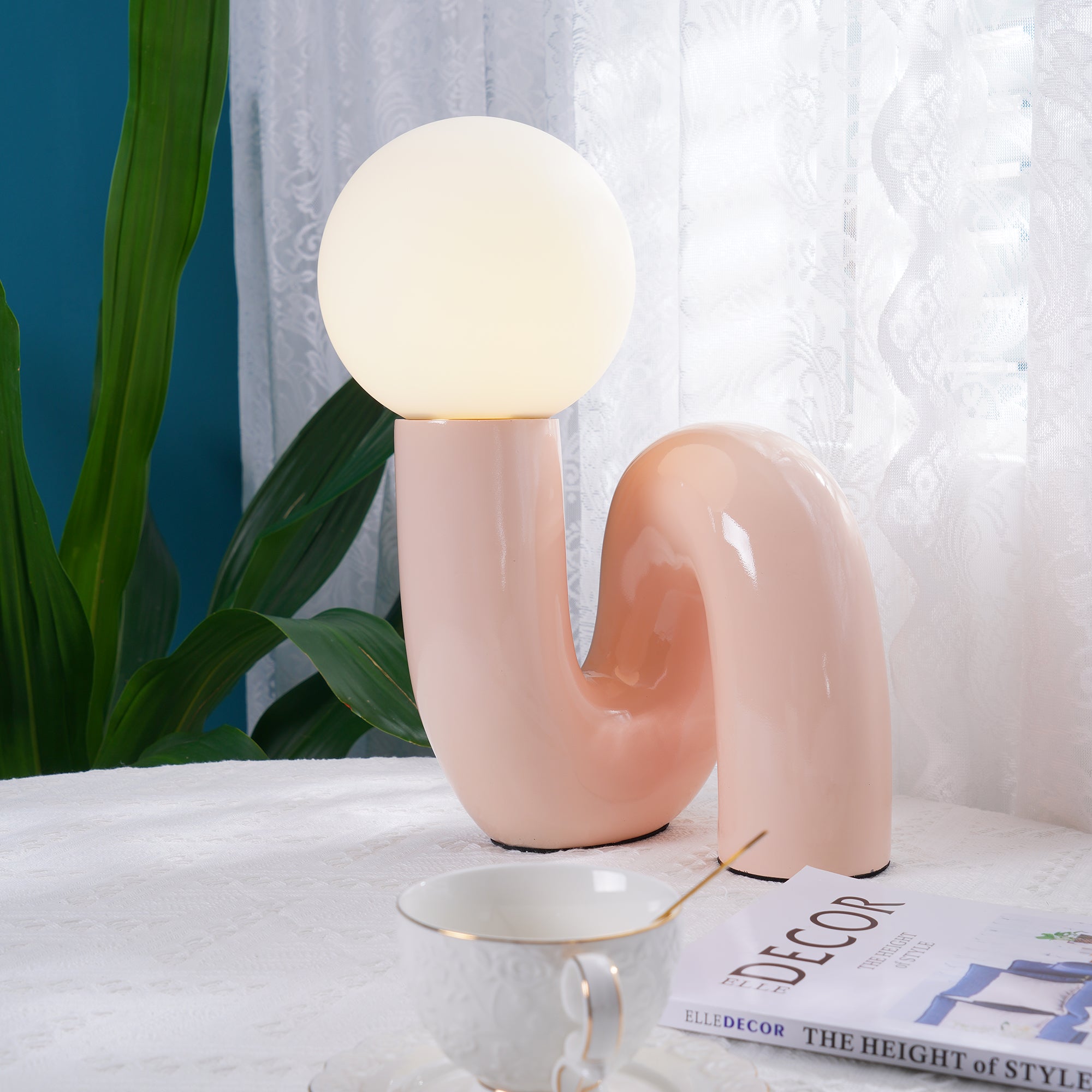 Ellfordia Spiral Table Lamp