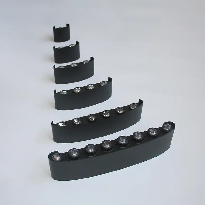 Domesi Wall Light