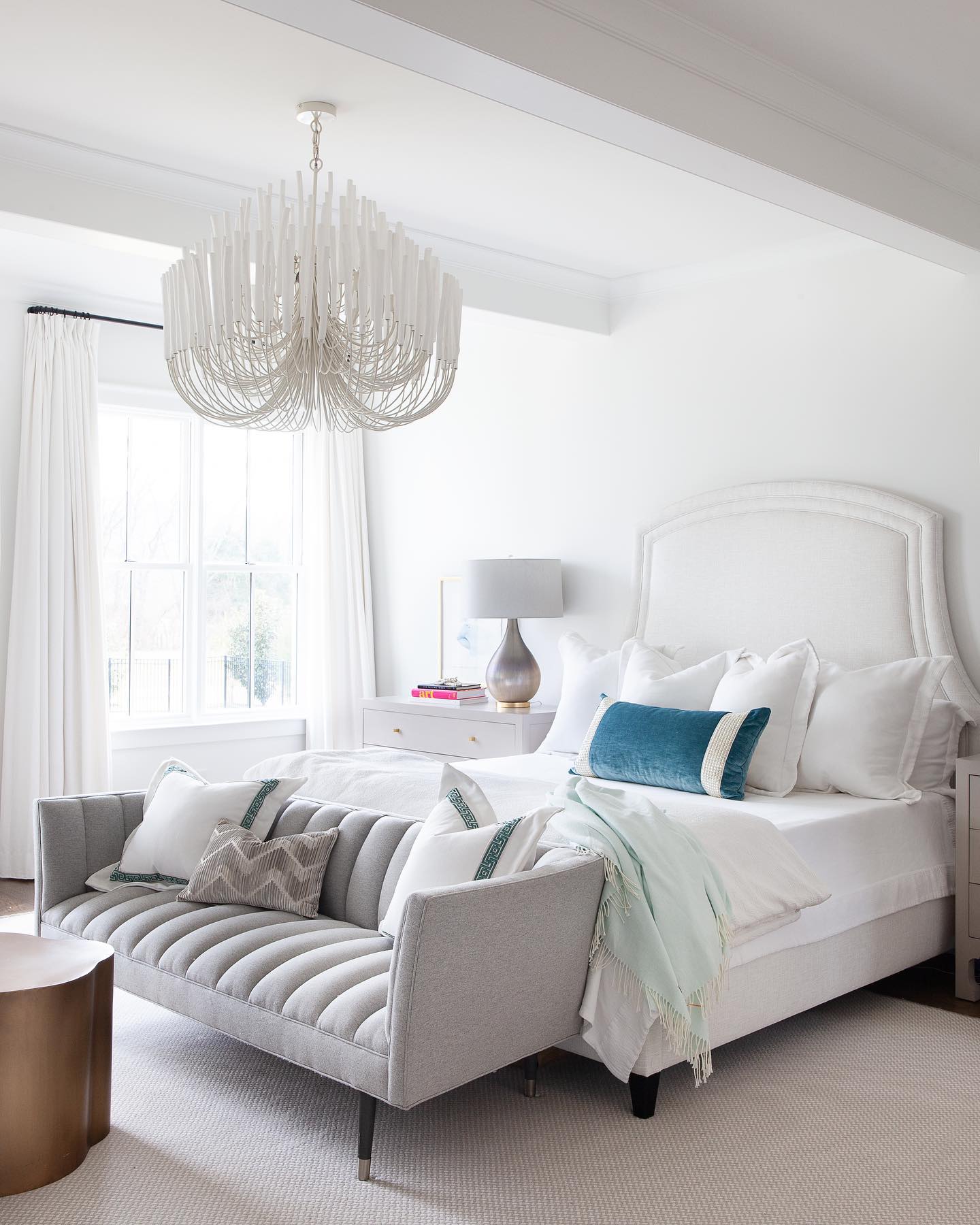 Linerton Chandelier