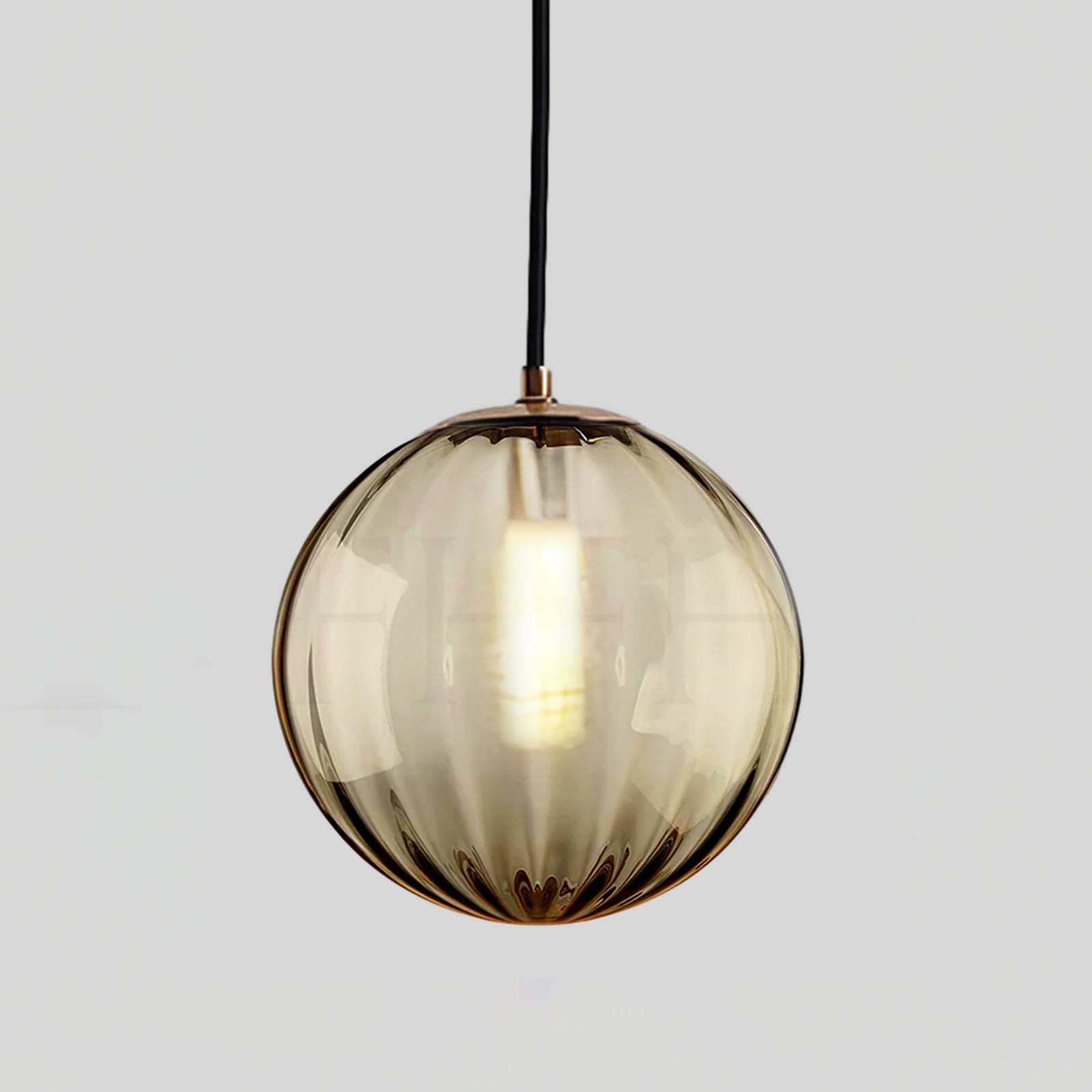 Poala Pendant Light