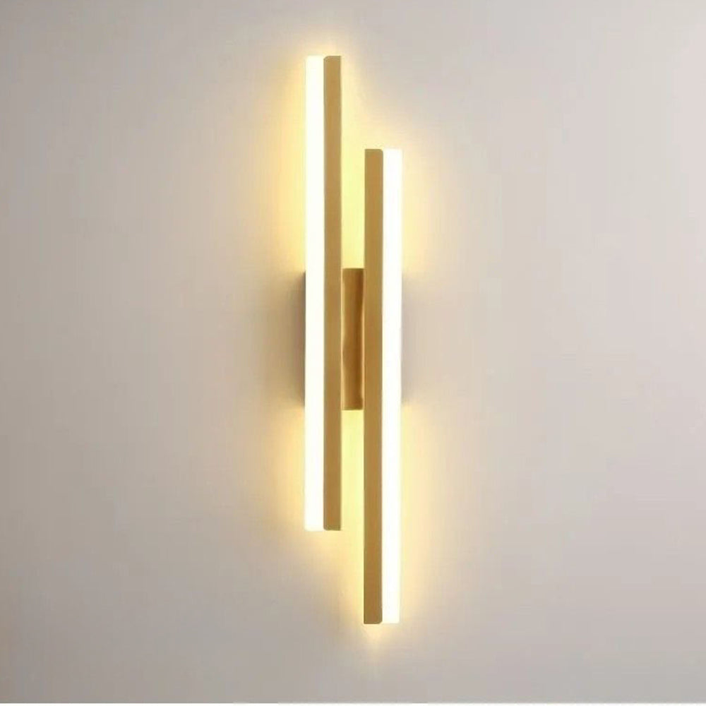 Dobel Vertical Wall Light