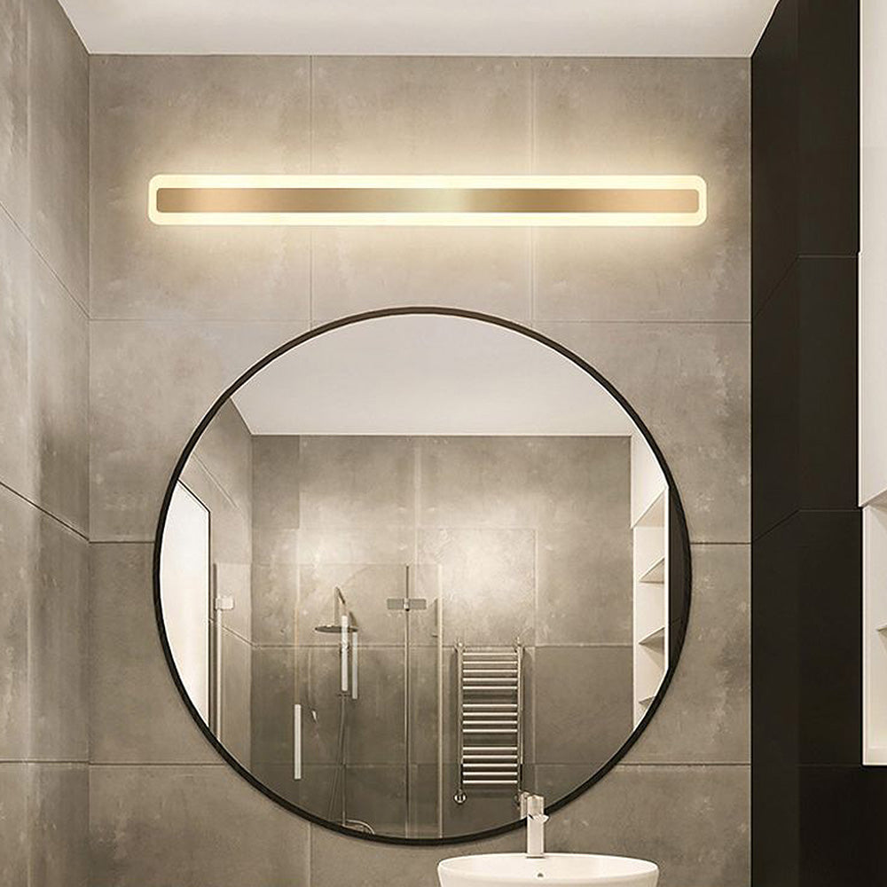 Lumetra Golden Wall Light