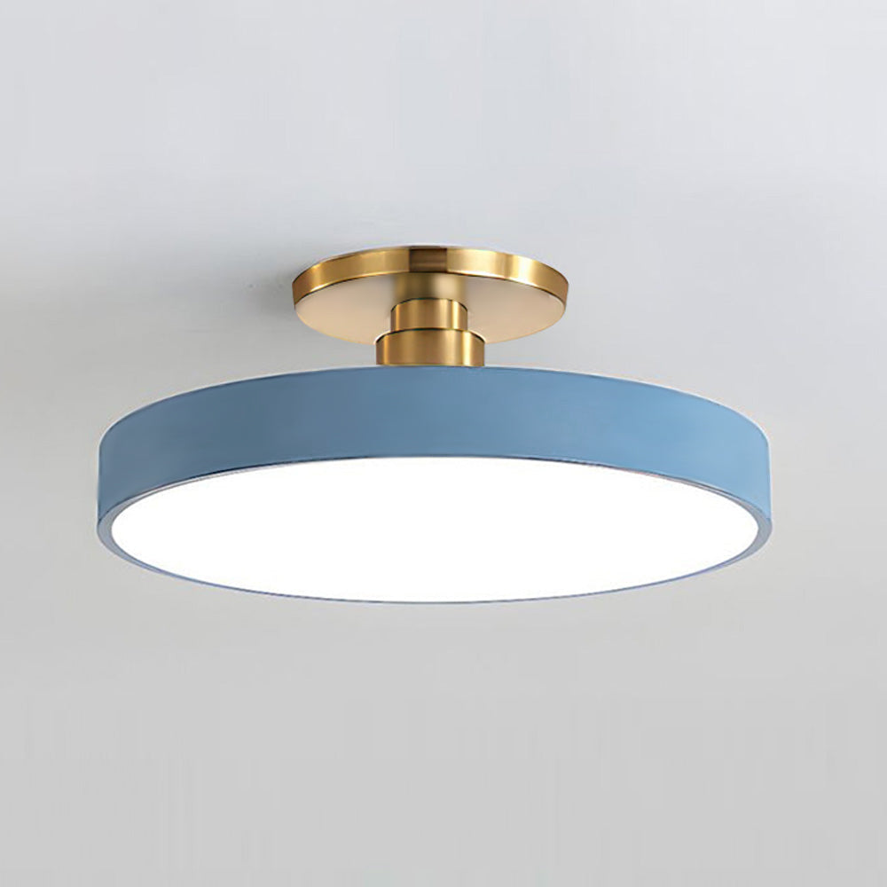 Concize Ceiling Light