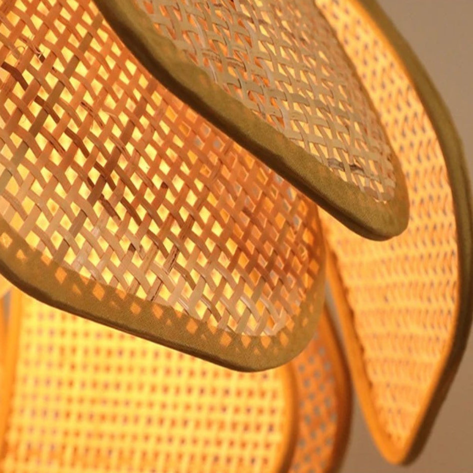 Zelomo Flower Pendant Light