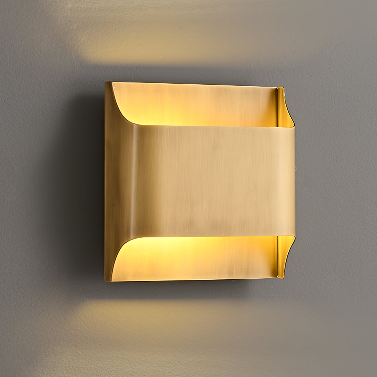 Lelo Brass Wall Light