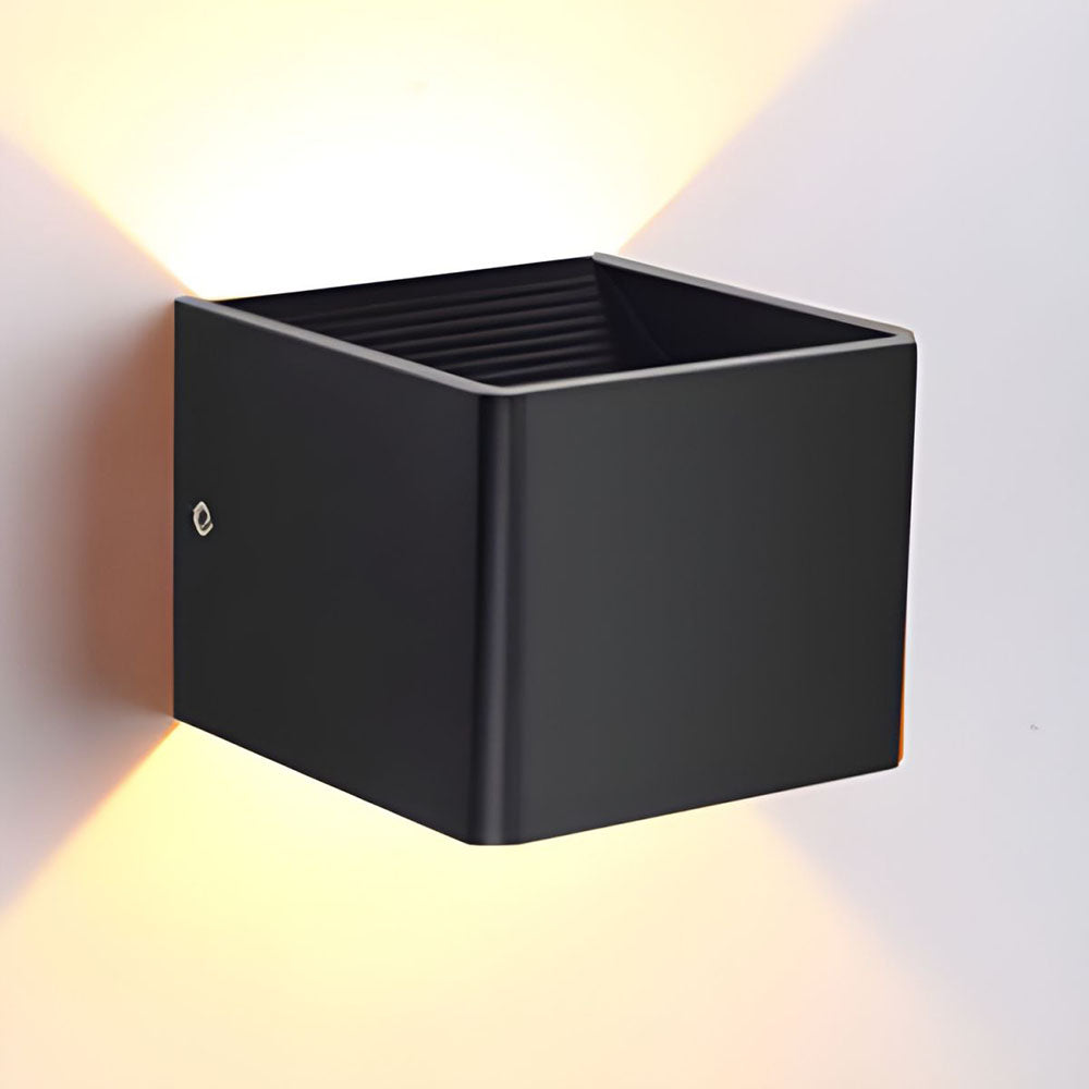 Cubbon Wall Light