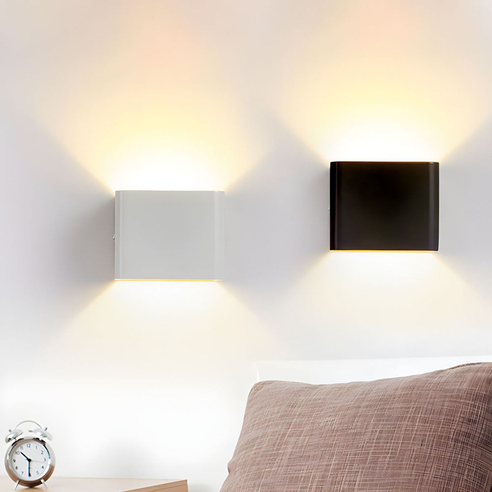 Cubbon Wall Light