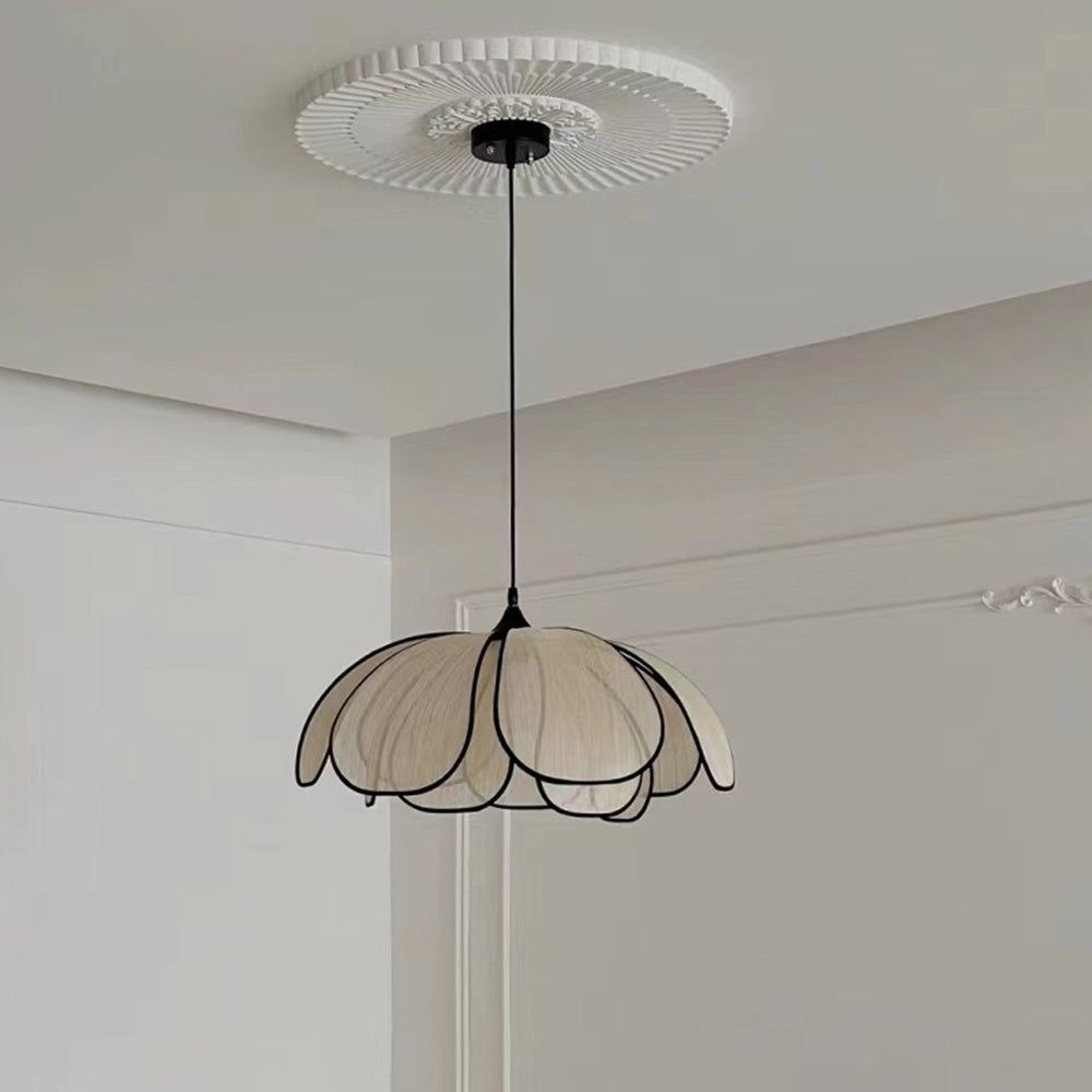 Fambolo Flower Pendant Light