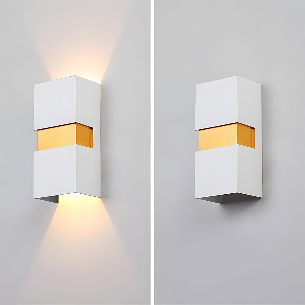 Fenaro Outdoor Wall Light