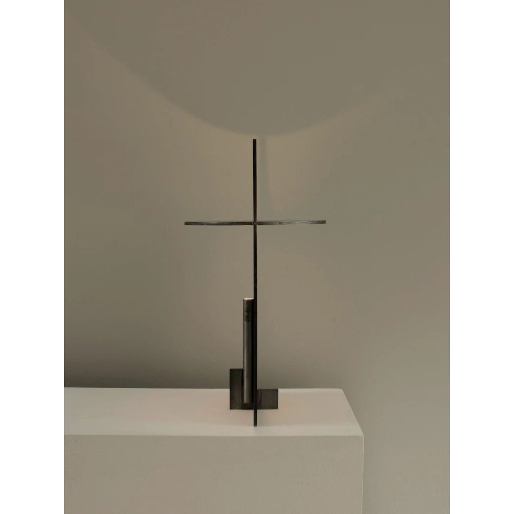 Tamiro Rotatable Table Lamp