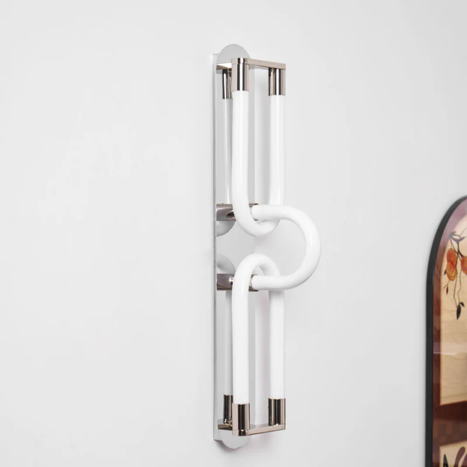 Loracus Wall Light