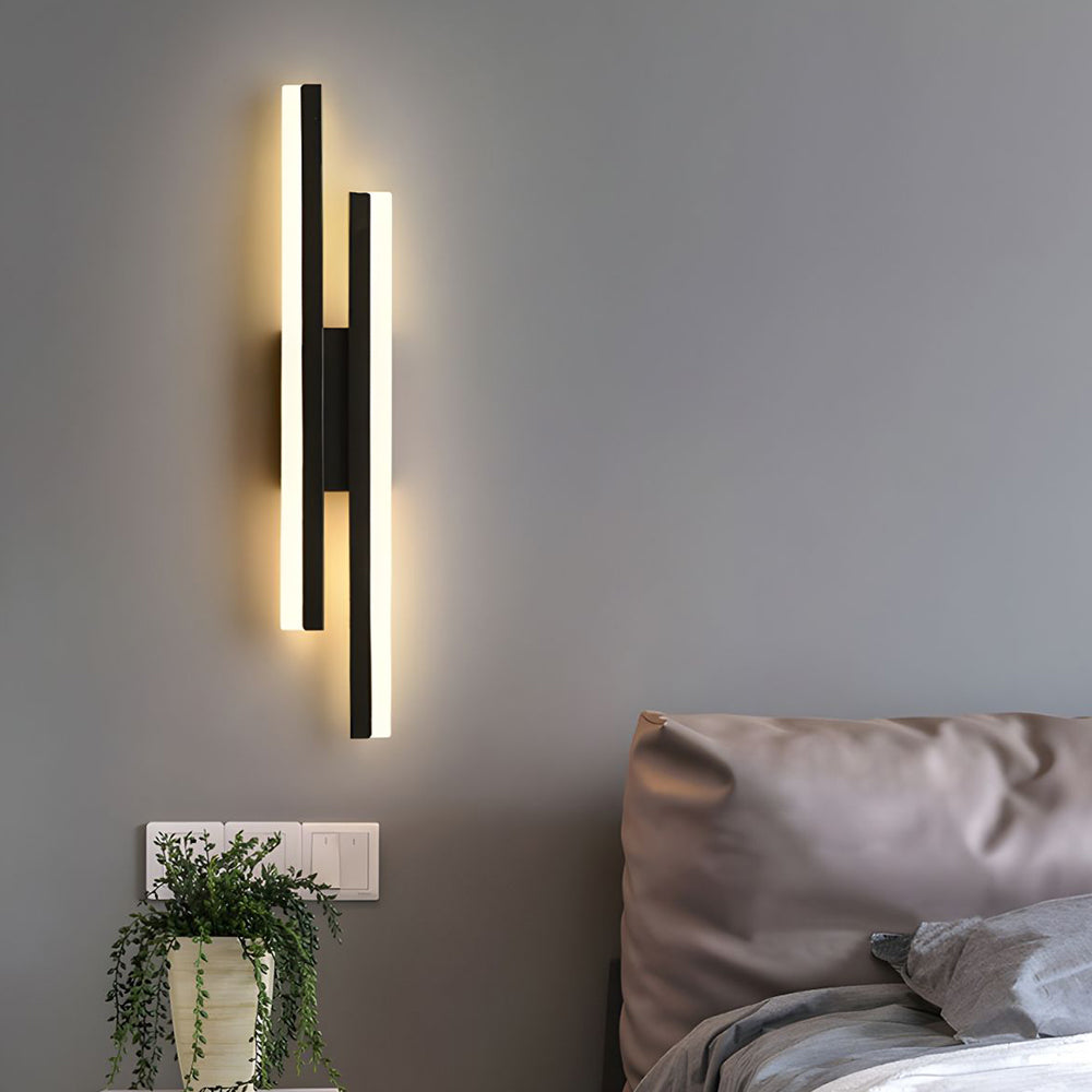 Dobel Vertical Wall Light