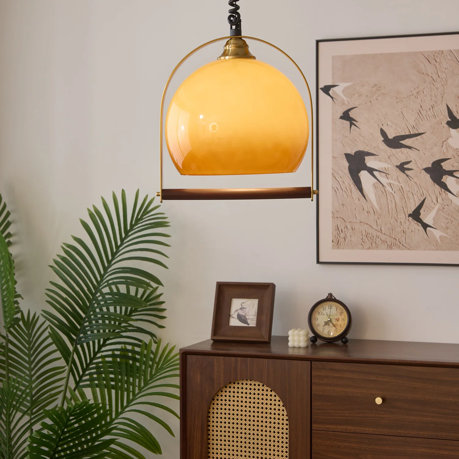 Arcyon Pendant Light