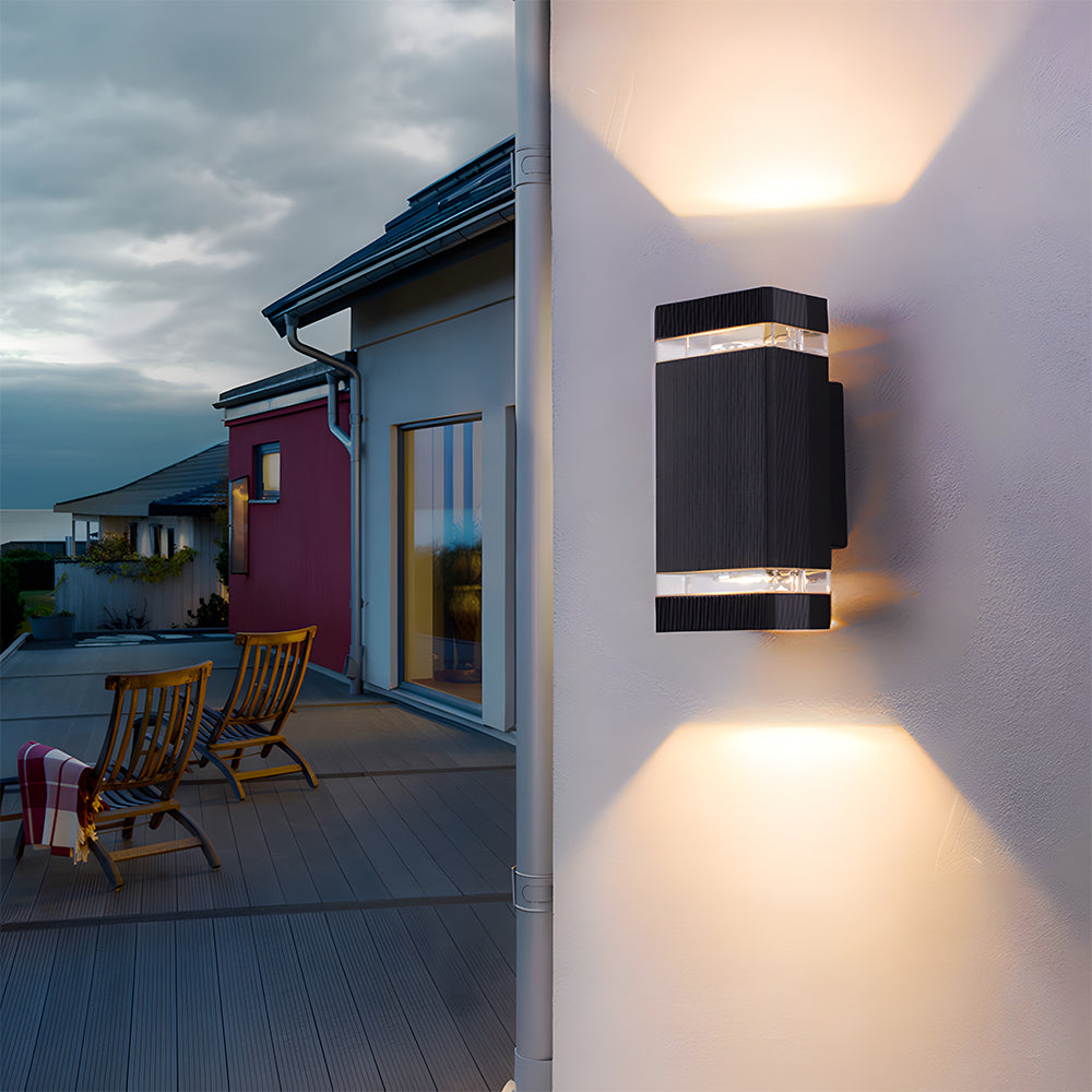 Donyson Wall Light for Outdoor Use