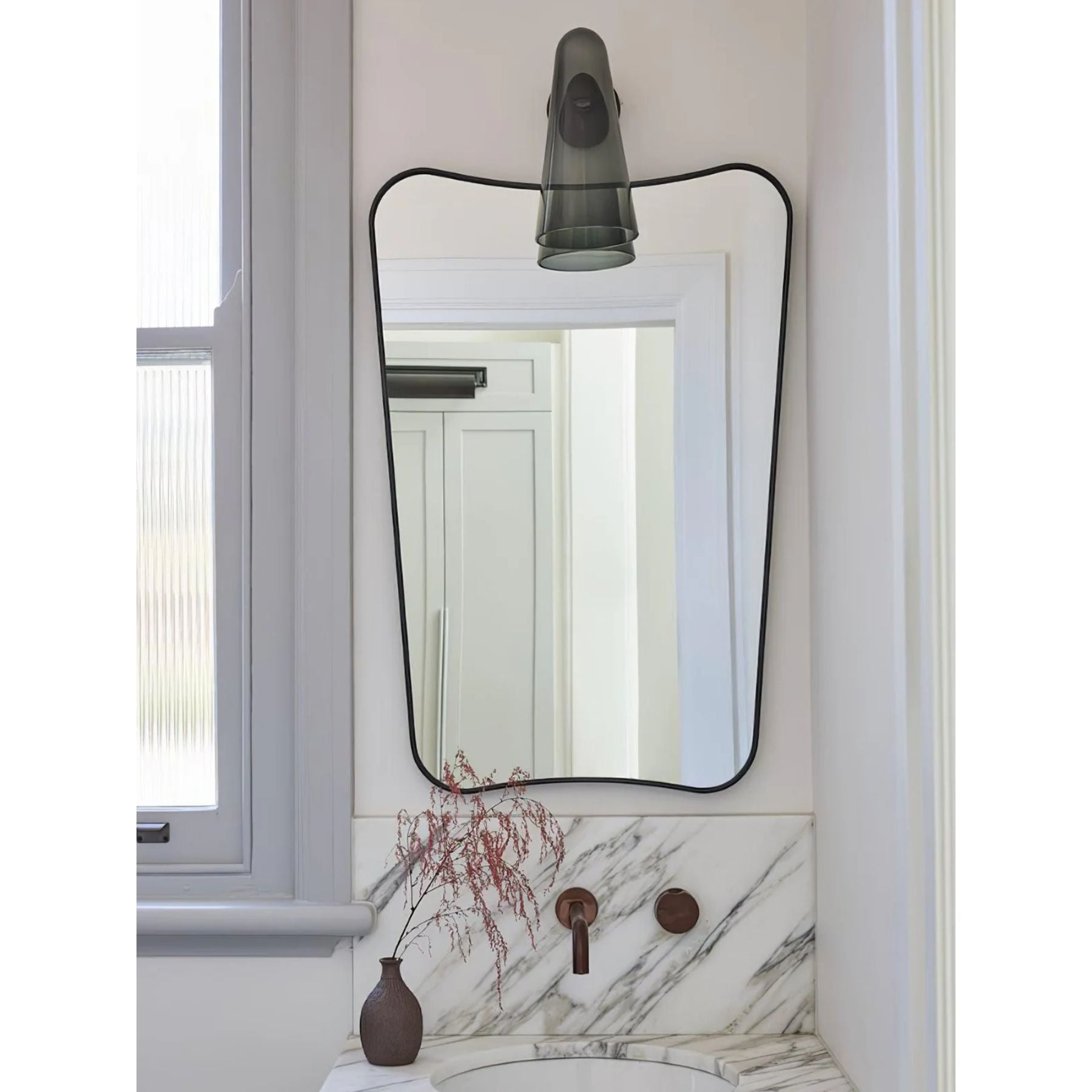 Conziza Glass Wall Light