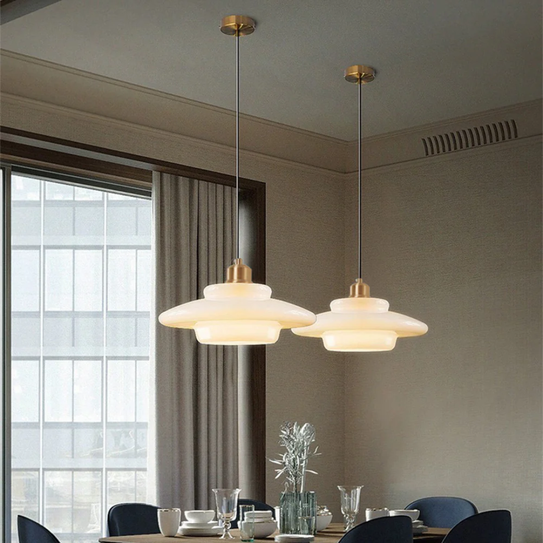 Casqen Pendant Light