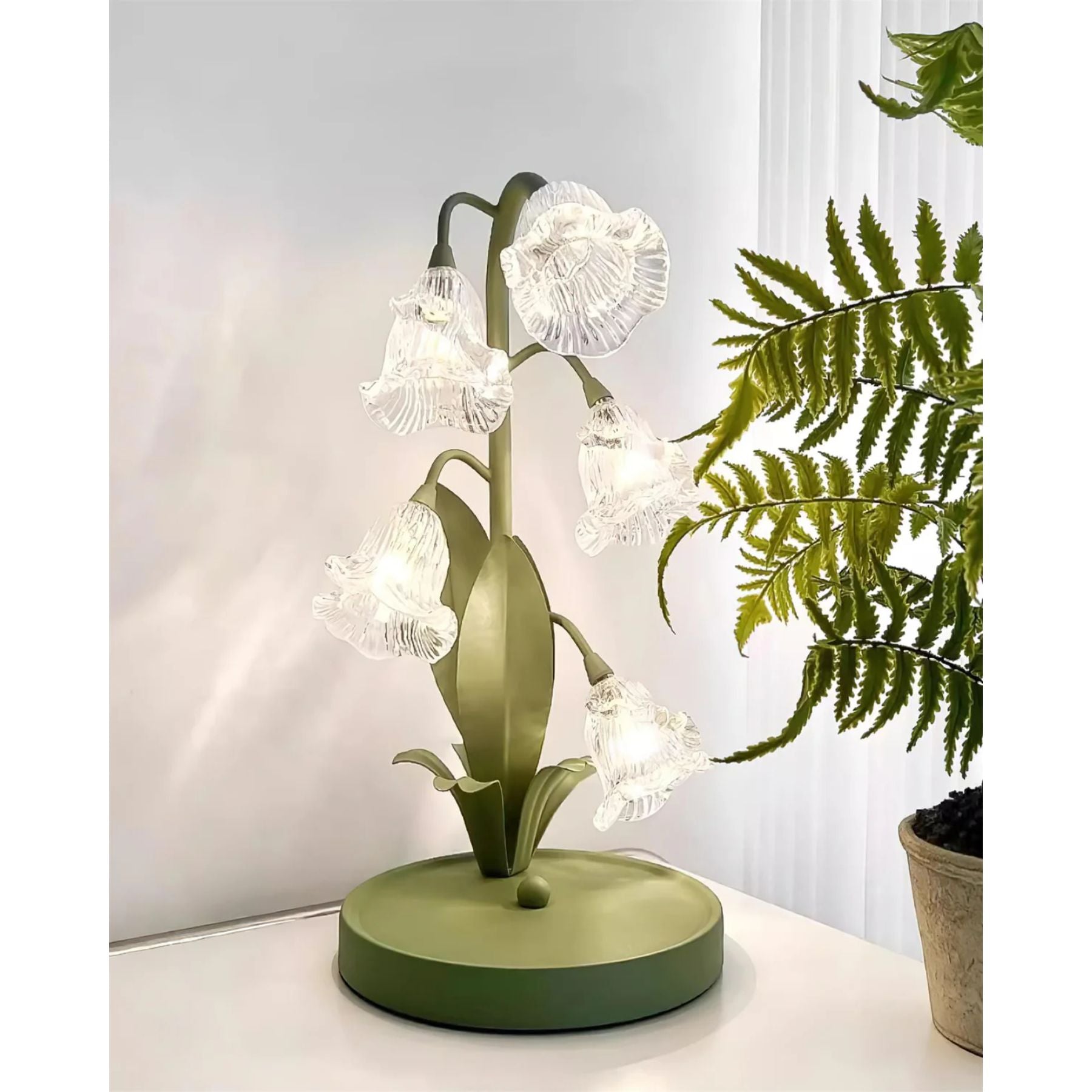 Cella Flower Table Lamp