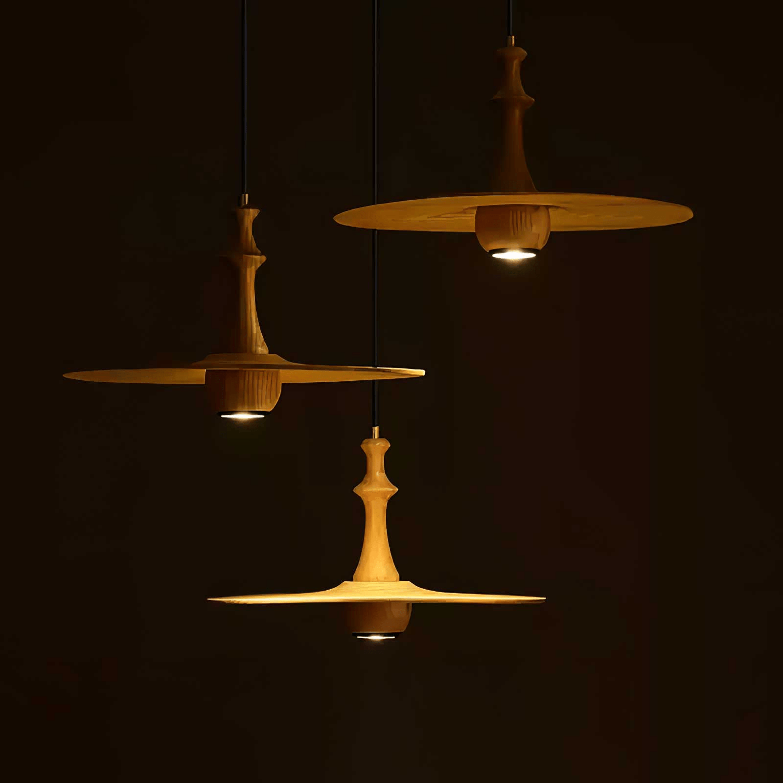 Spindu Wooden Pendant Light