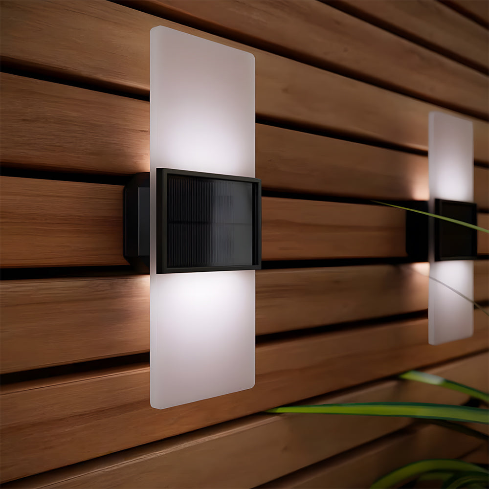 Evanoz LED Outdoor Wall Light