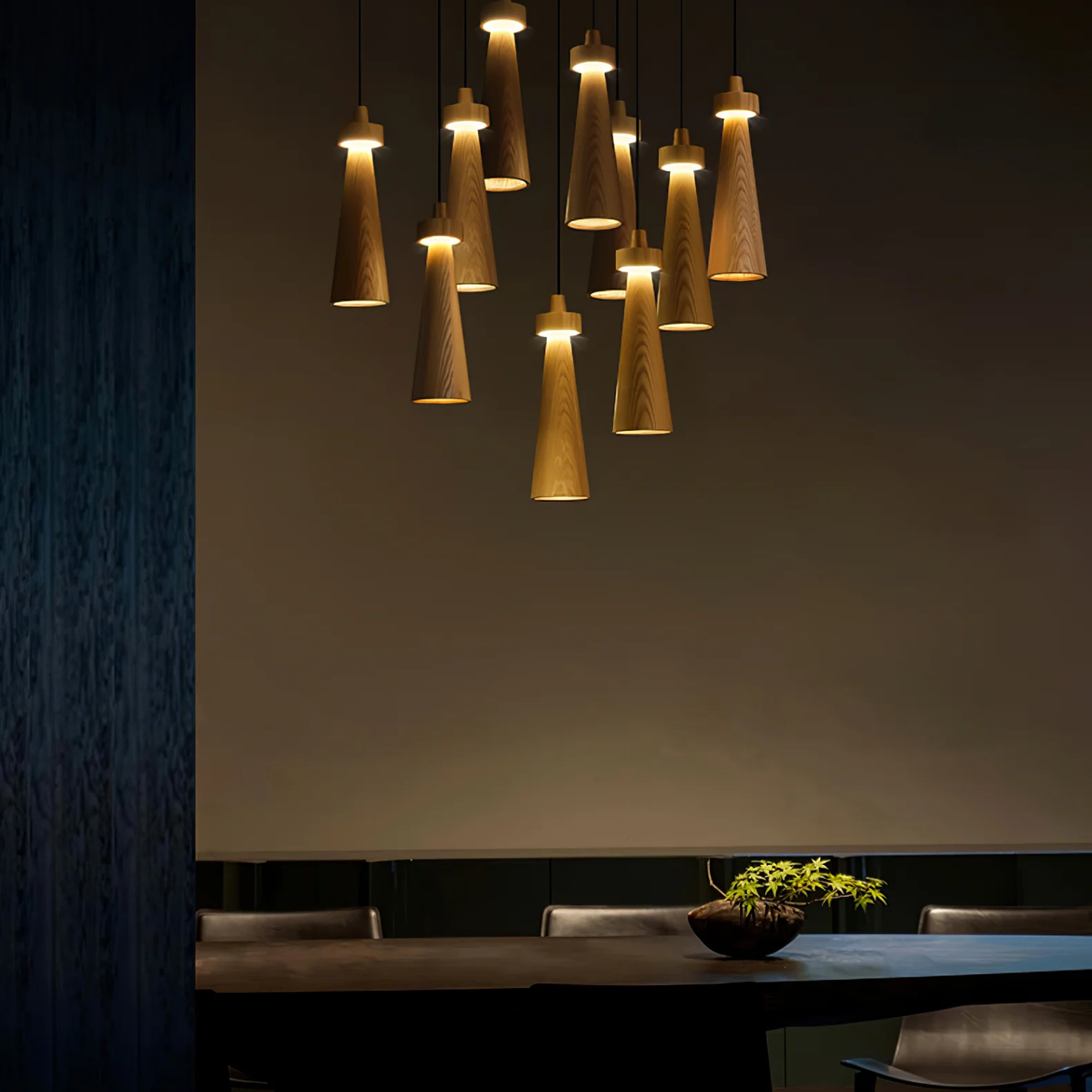 Lomote Pendant Light