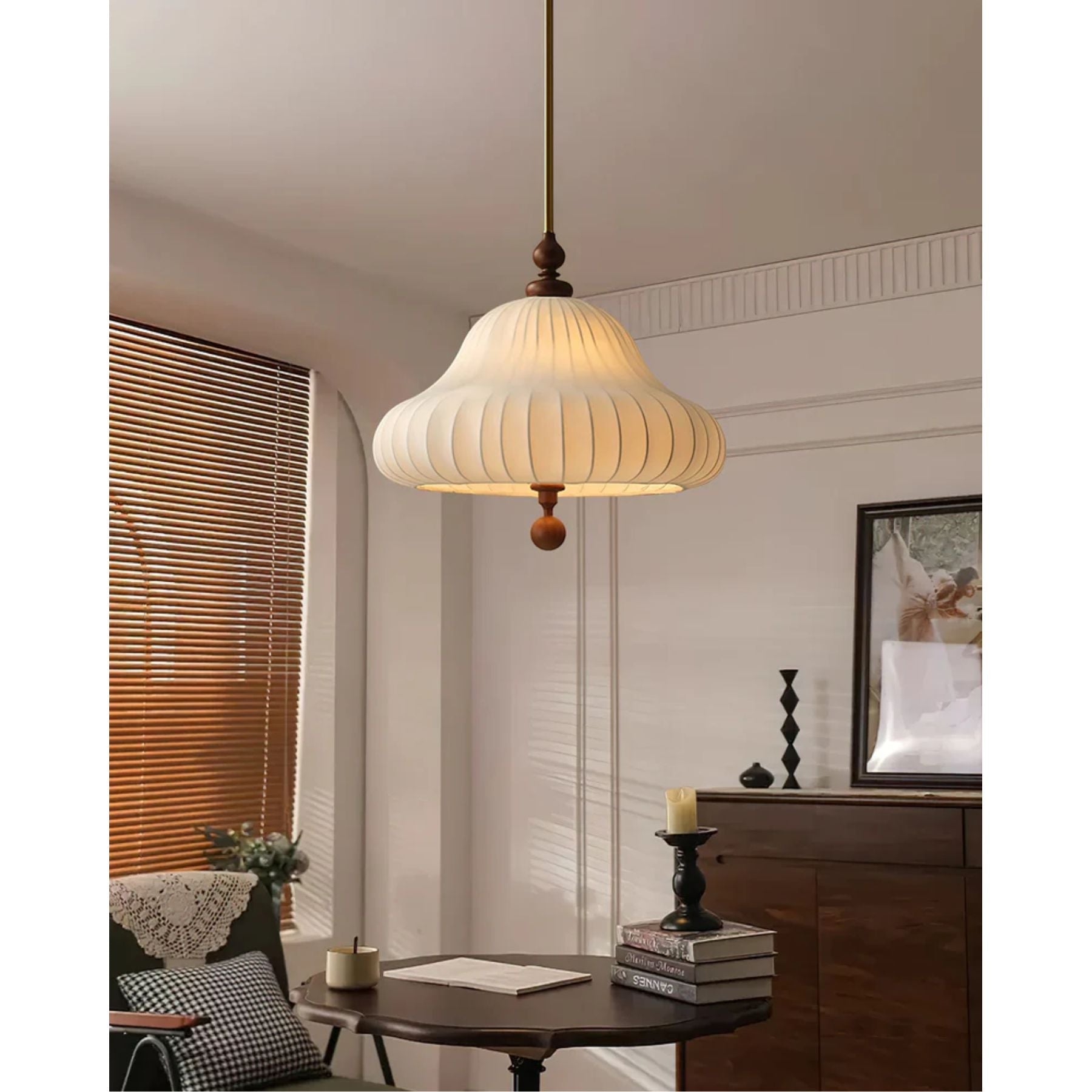Lunaro Pendant Light